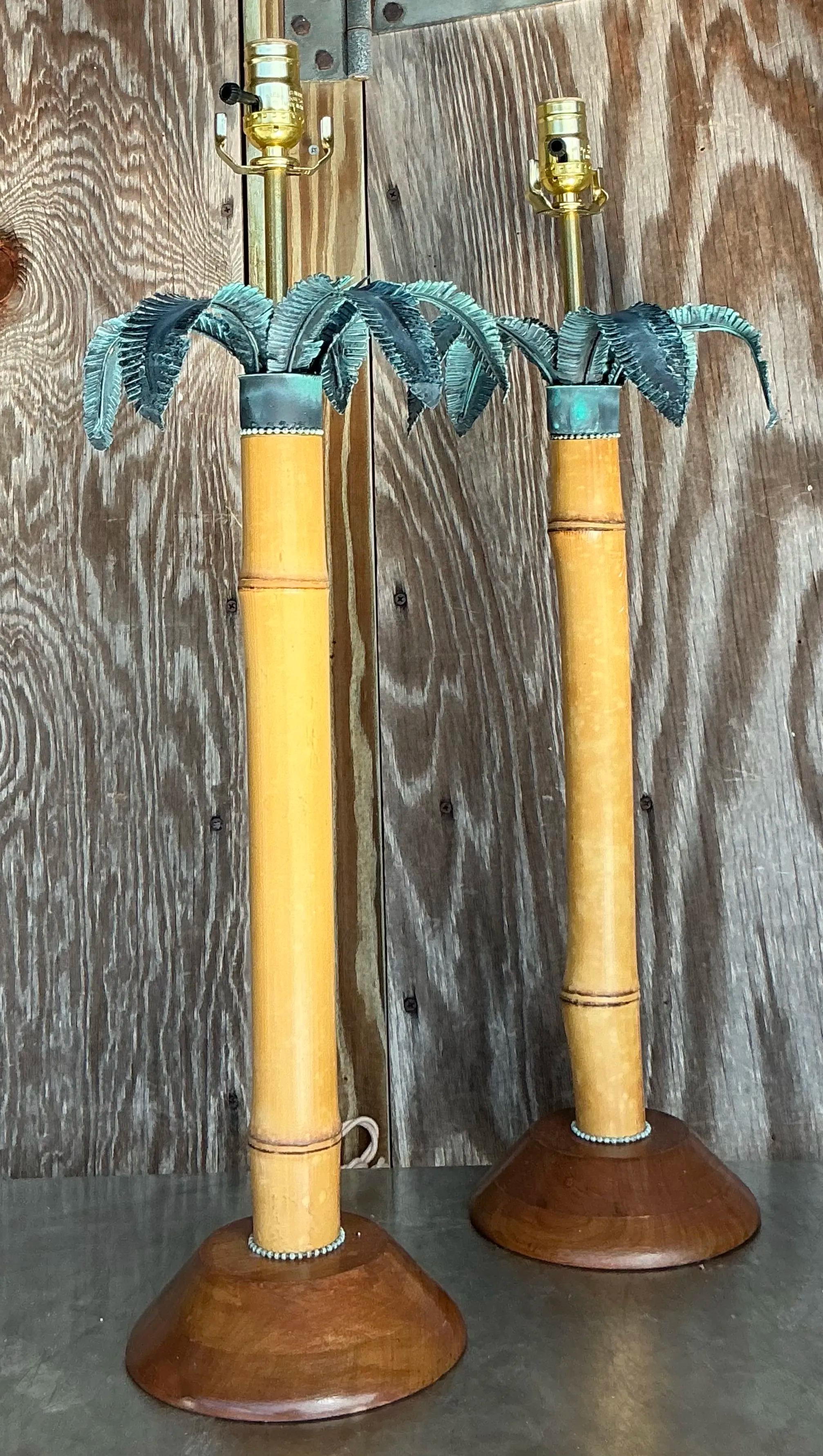Lampade a forma di palma in Verdigris costiere d'epoca - una coppia in vendita 1