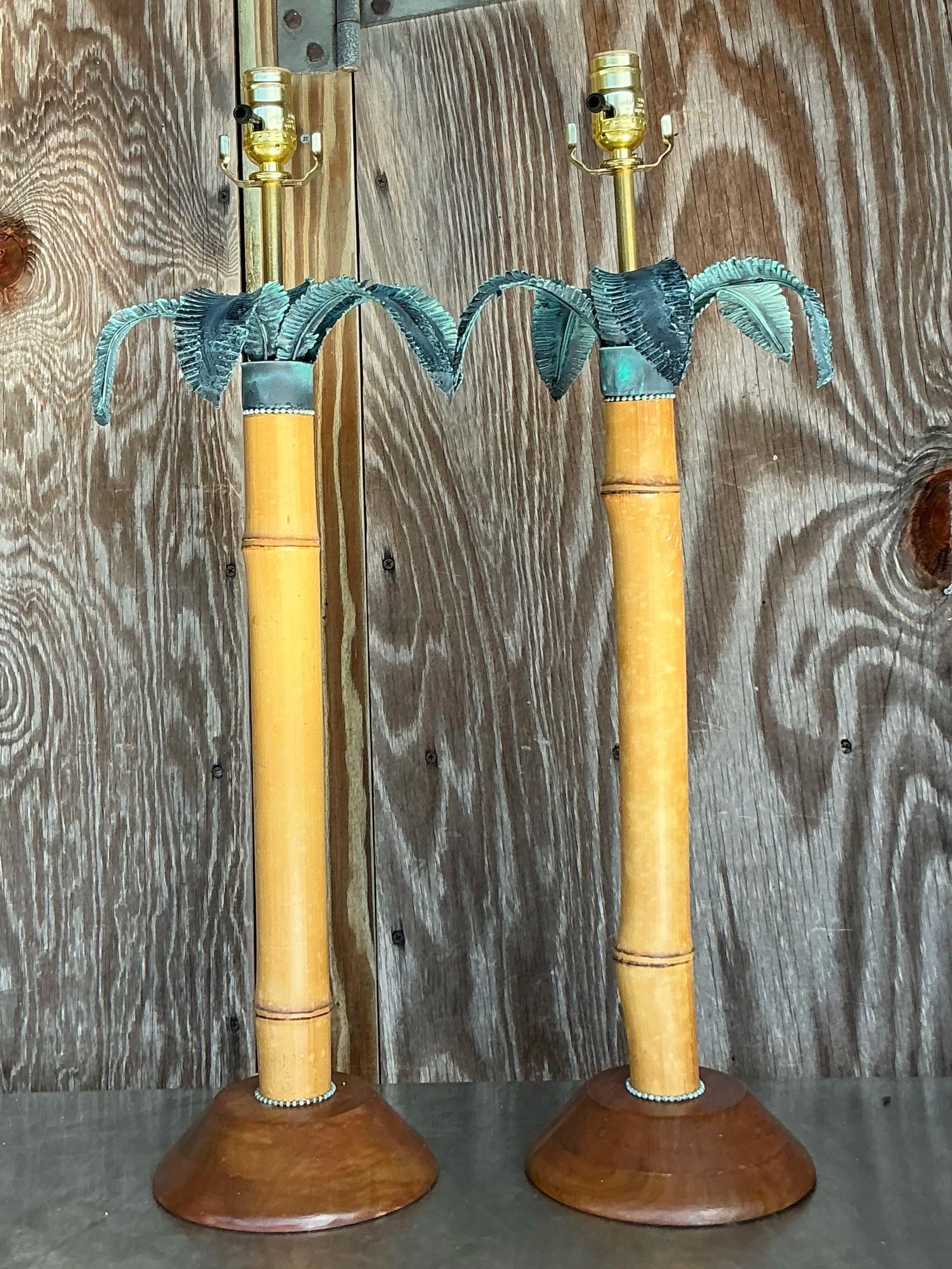 Lampade a forma di palma in Verdigris costiere d'epoca - una coppia in vendita 2
