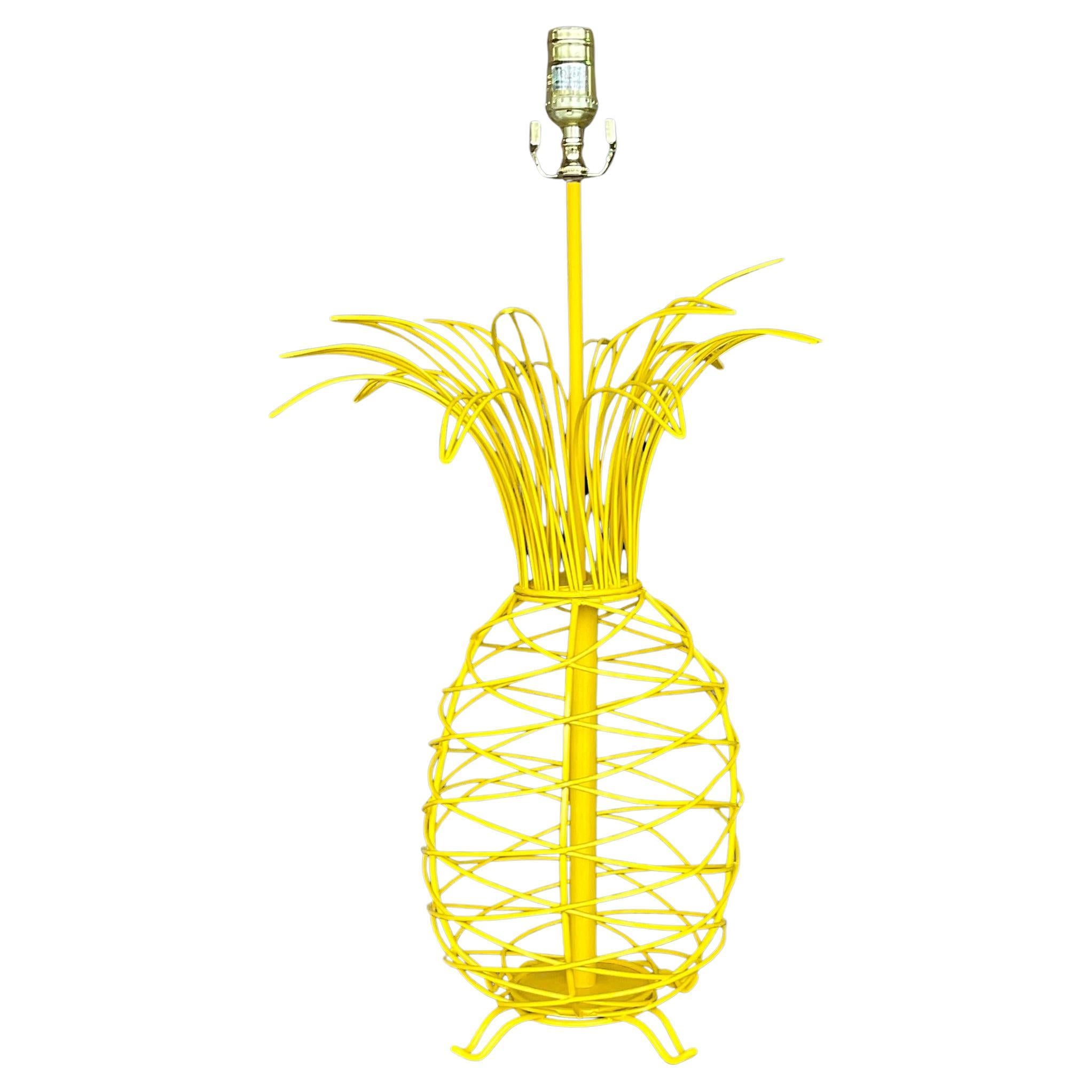 Vintage Coastal Wire Frame Pineapple Lamp