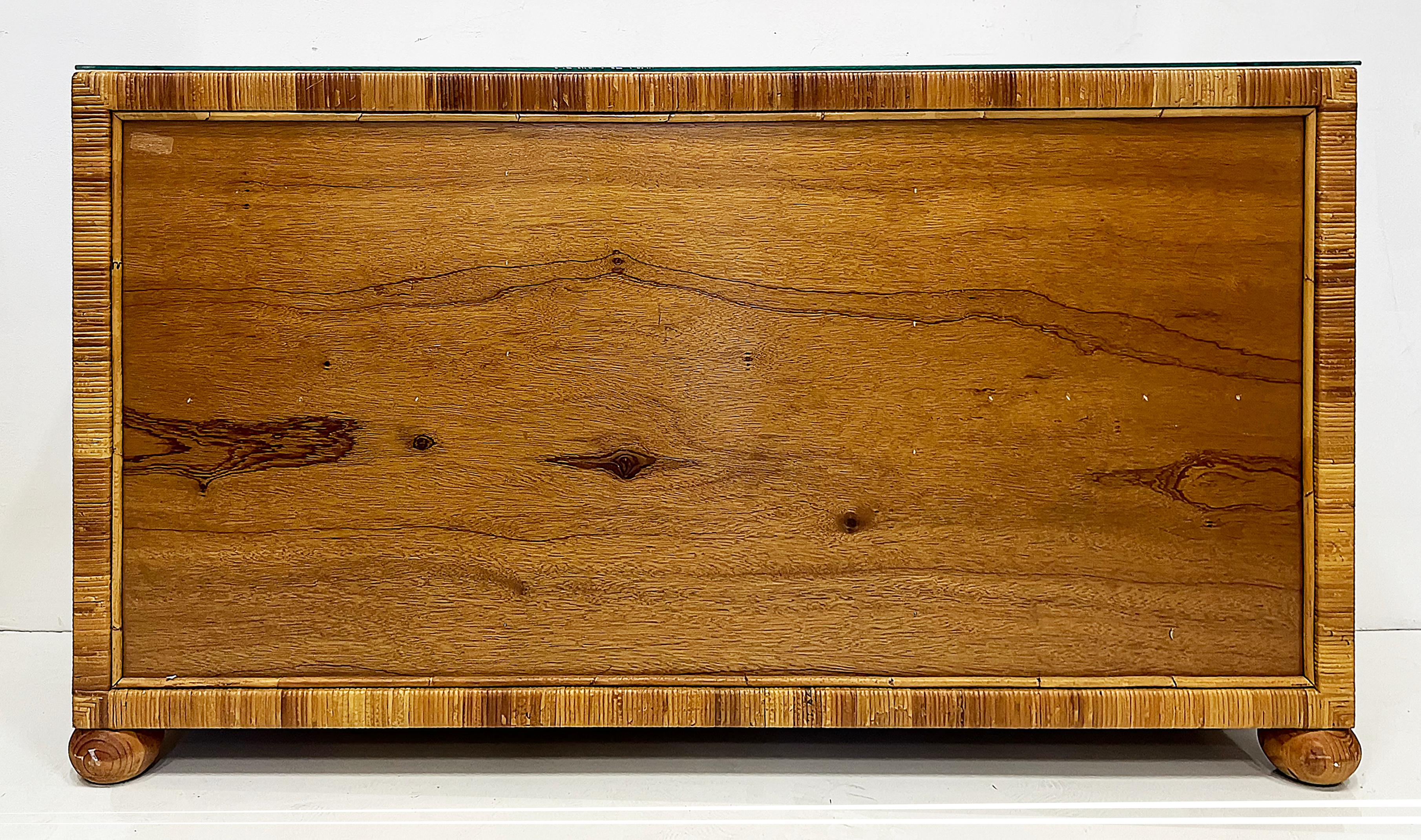 Vintage Coastal Woven Rattan and Wood Credenza For Sale 4