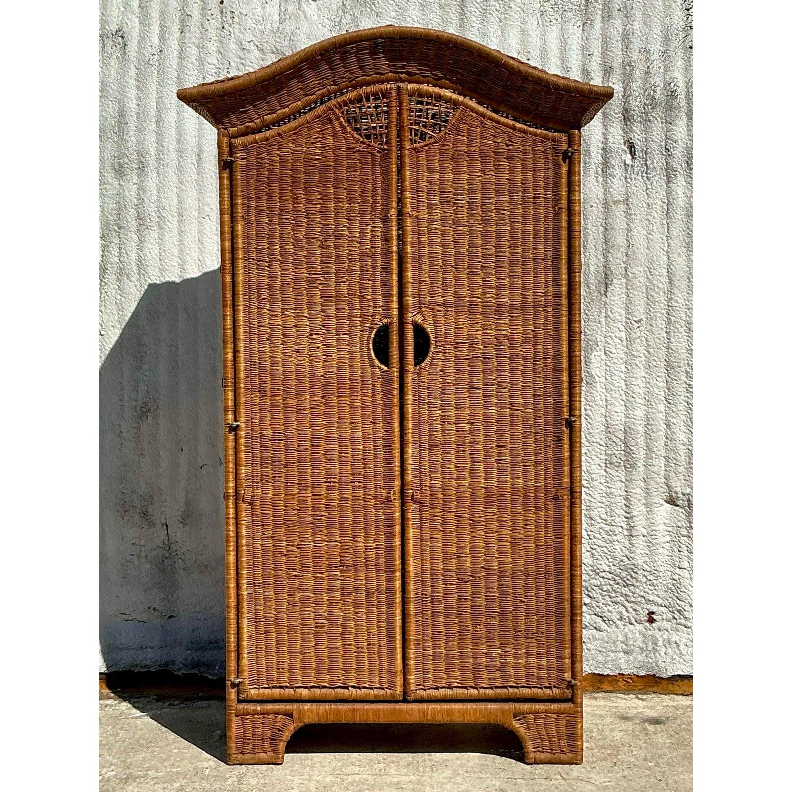 Rattan Armadio ad arco in rattan intrecciato Vintage By in vendita