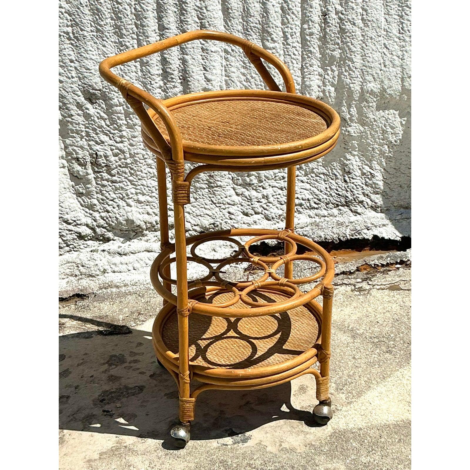 Chariot de bar vintage en rotin tressé en vente 3