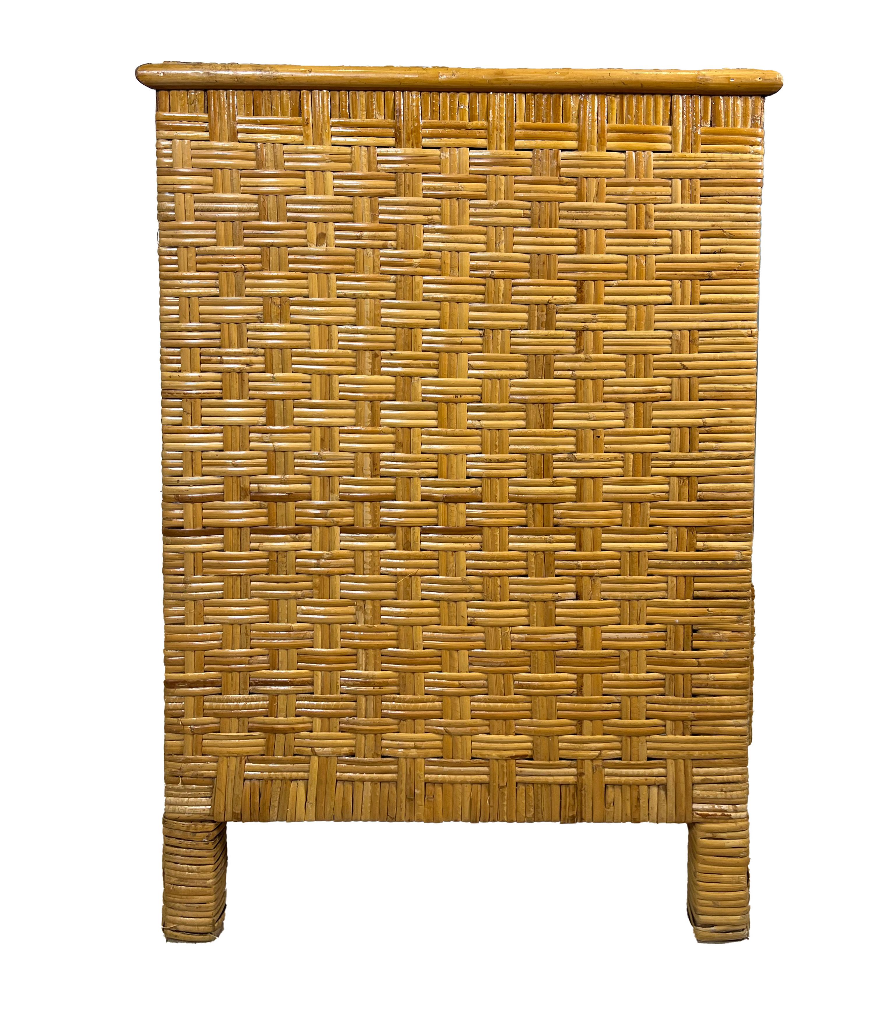 20th Century Vintage Coastal Woven Rattan Chest of Drawers with Brass Handles For Sale