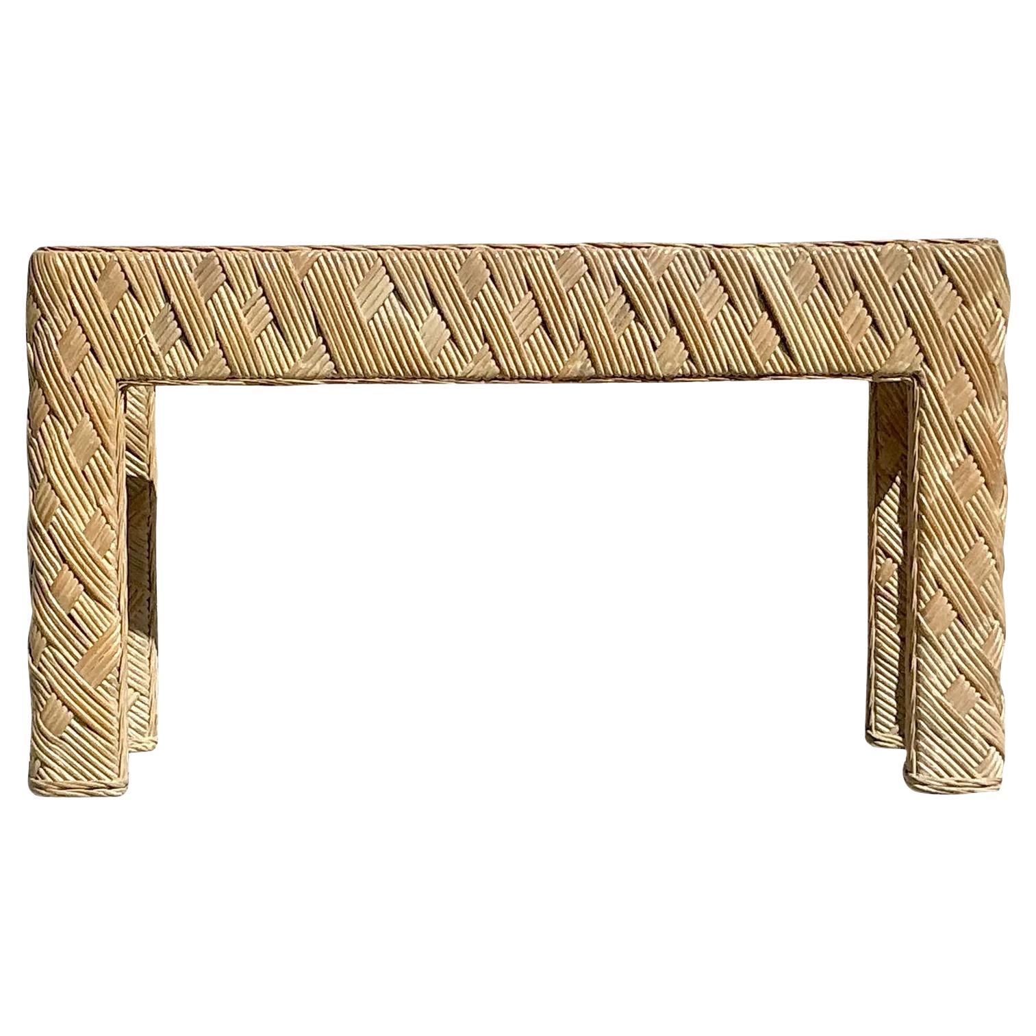 Vintage Coastal Woven Rattan Konsolentisch