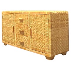 Credenza vintage costera de ratán tejido