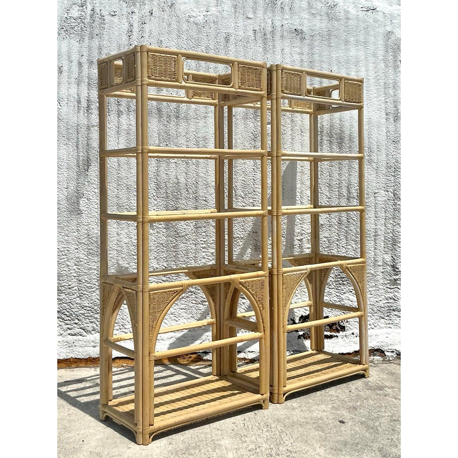 Estantería costera vintage de ratán tejido - Pareja en venta 3