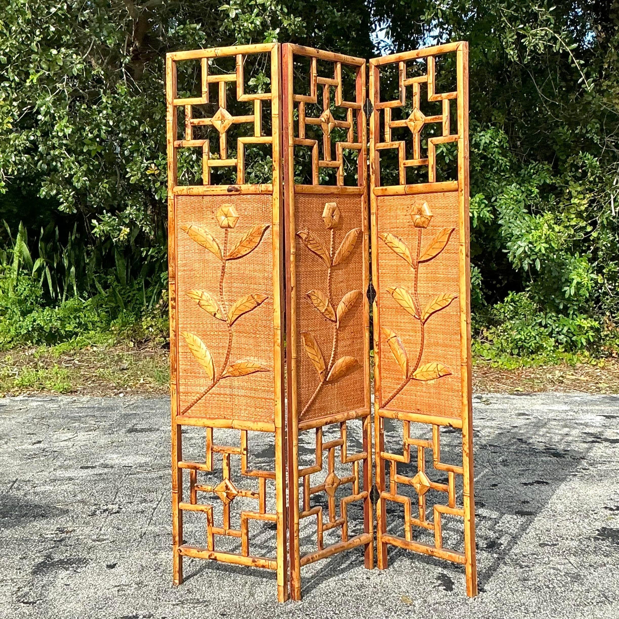 20th Century Vintage Coastal Woven Rattan Flowers Screen For Sale