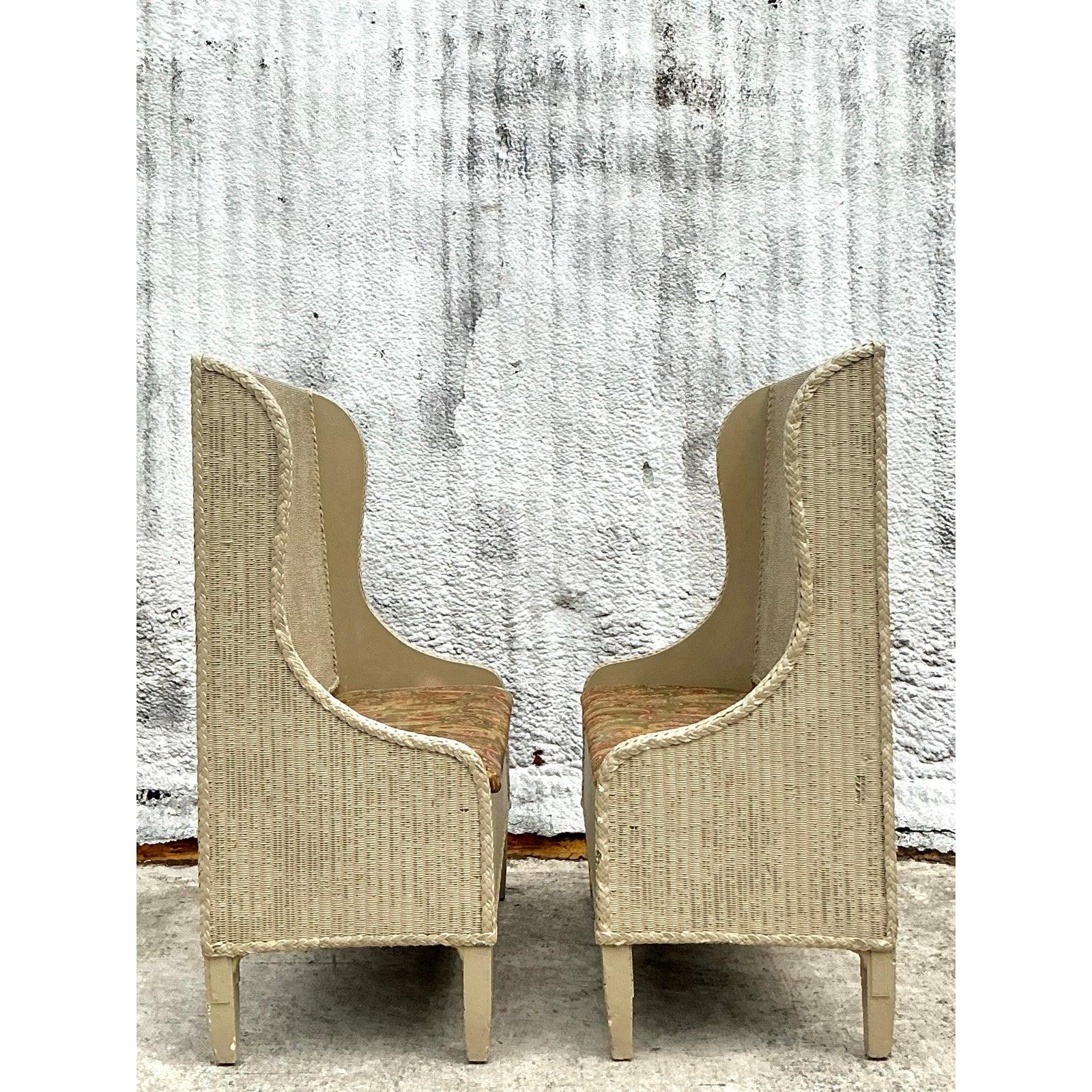 20ième siècle Bancs vintage à haut dossier en rotin tissé - une paire en vente