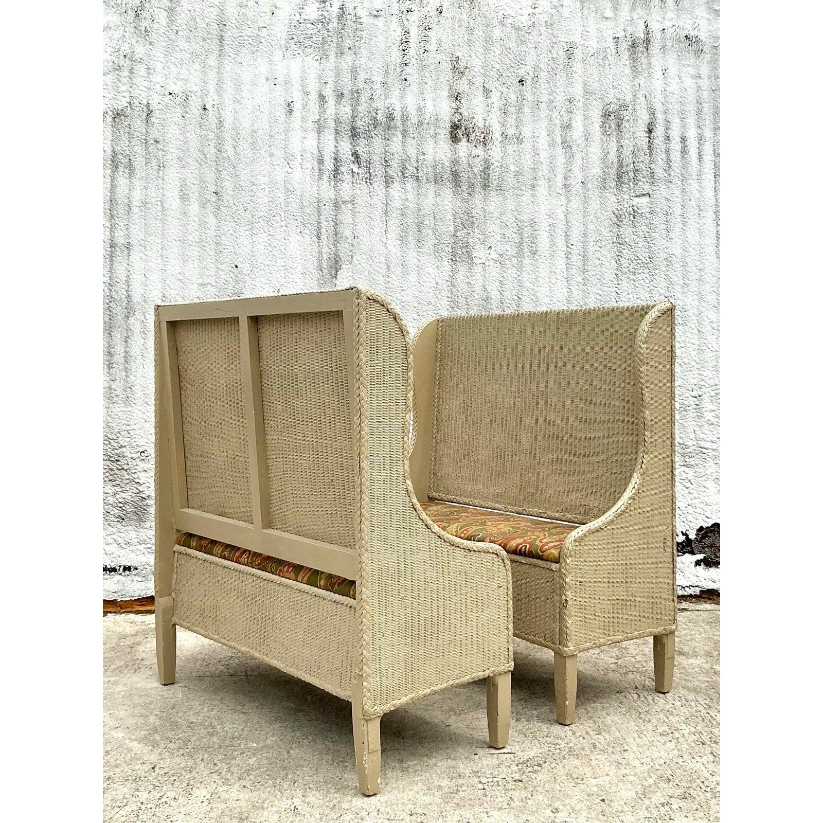 Bancs vintage à haut dossier en rotin tissé - une paire en vente 2