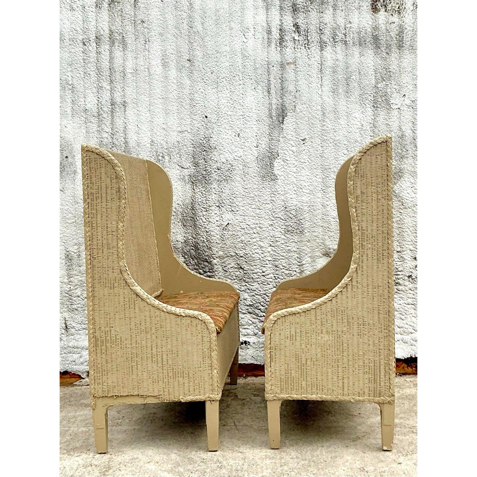 Bancs vintage à haut dossier en rotin tissé - une paire en vente 3