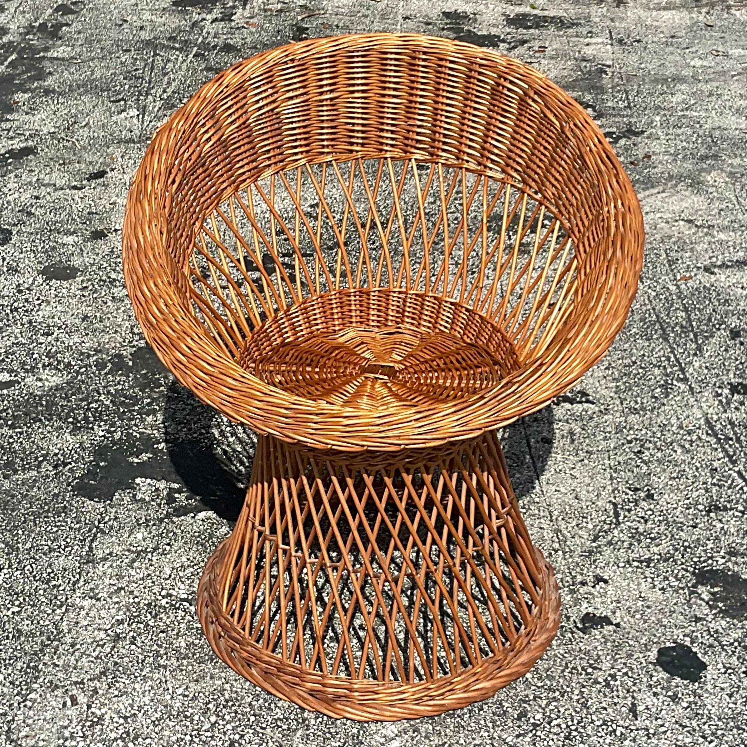 Vintage Coastal Woven Rattan Lounge Chair In Good Condition For Sale In west palm beach, FL