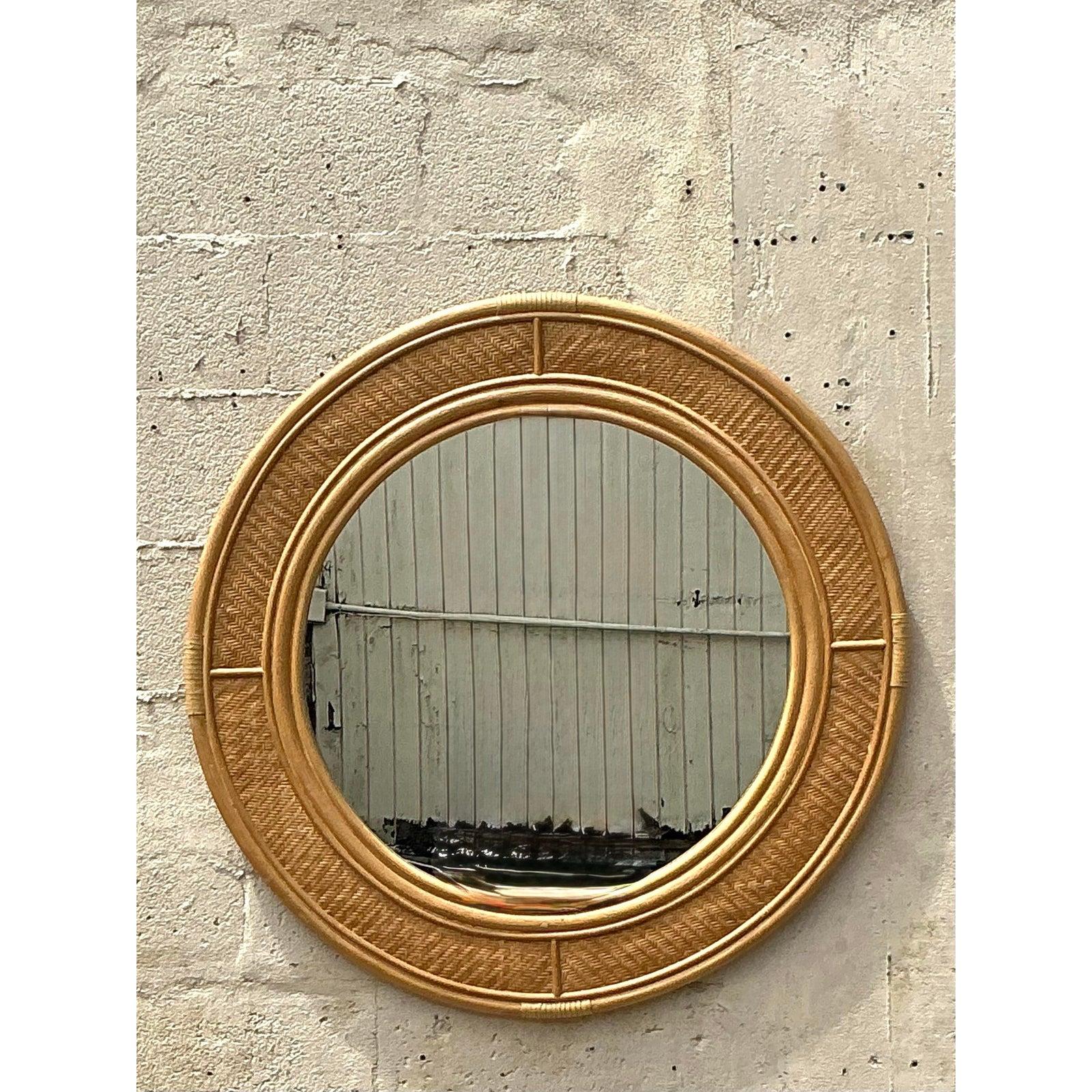 Rattan Specchio costiero vintage in rattan intrecciato in vendita