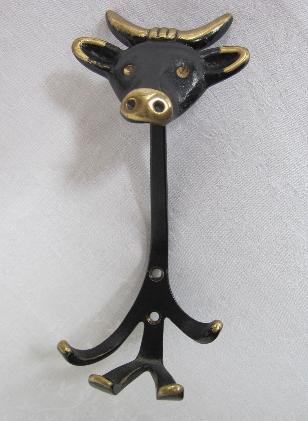 Vintage Coat hooks in shape of cat, lion, cow and monkey, 1950s Walter Bosse For Sale 4