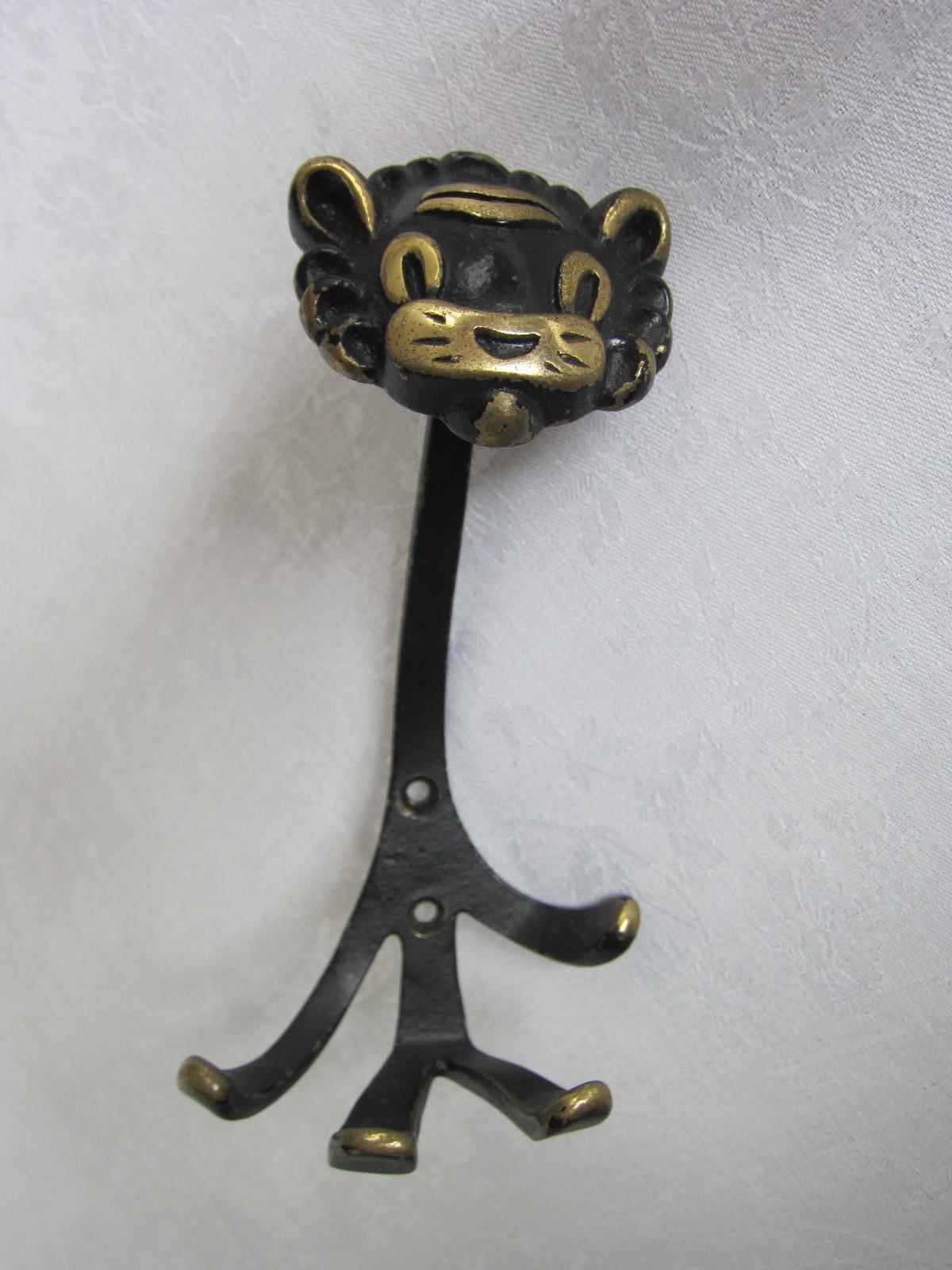 Vintage Coat hooks in shape of cat, lion, cow and monkey, 1950s Walter Bosse For Sale 9