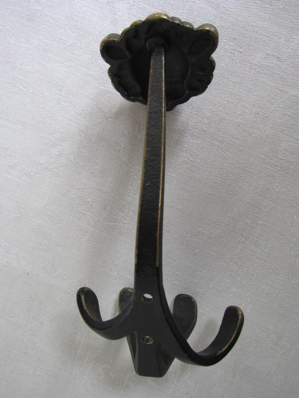 Vintage Coat hooks in shape of cat, lion, cow and monkey, 1950s Walter Bosse For Sale 11