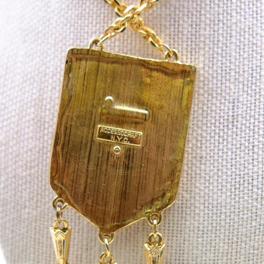 Vintage Coat of Arms Necklace by Accessocraft N.Y. 1970s In Good Condition In Austin, TX