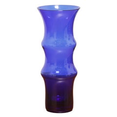 Jarrón vintage de cristal de bambú azul cobalto de Bo Borgstrom para Aseda Glasbruk, años 60