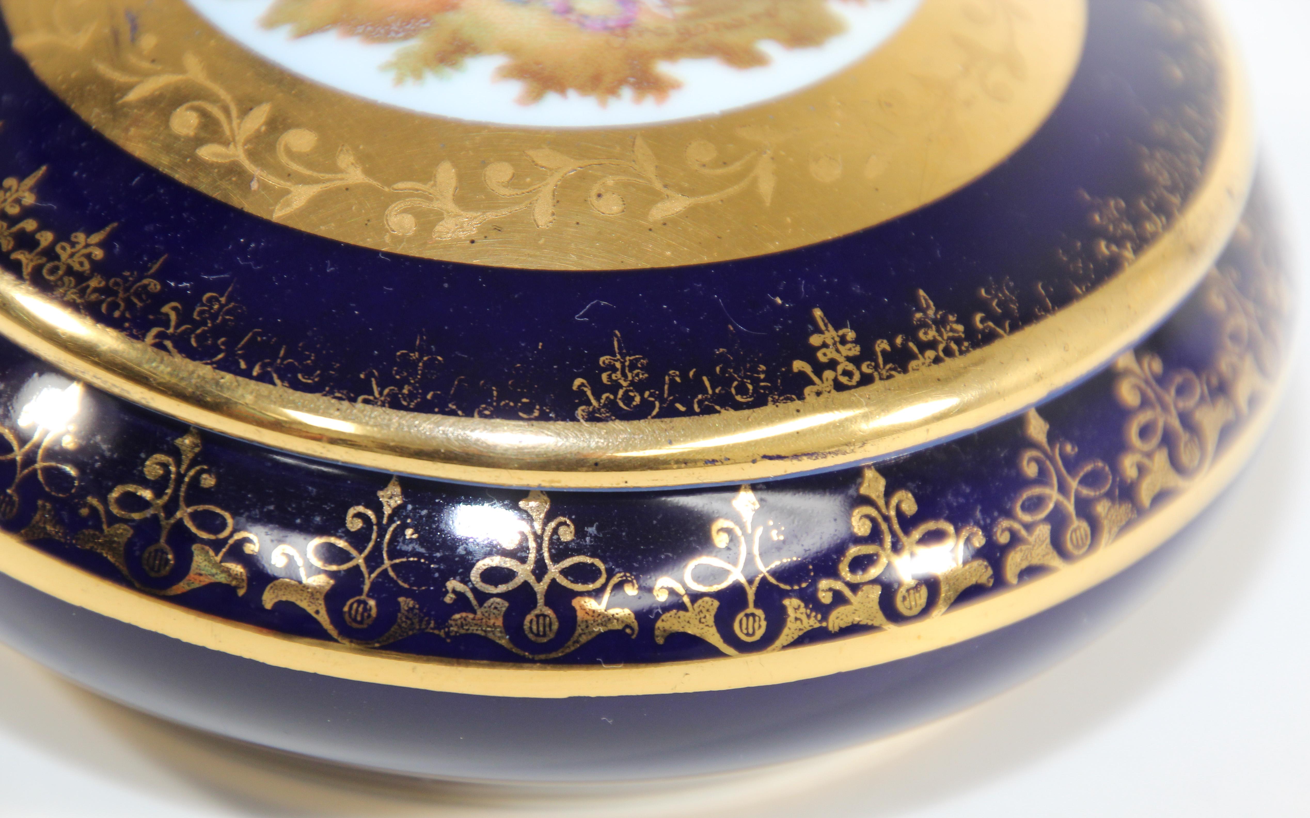 French Vintage Cobalt Blue Royal Limoges France 22-Karat Gold Trinket Box For Sale