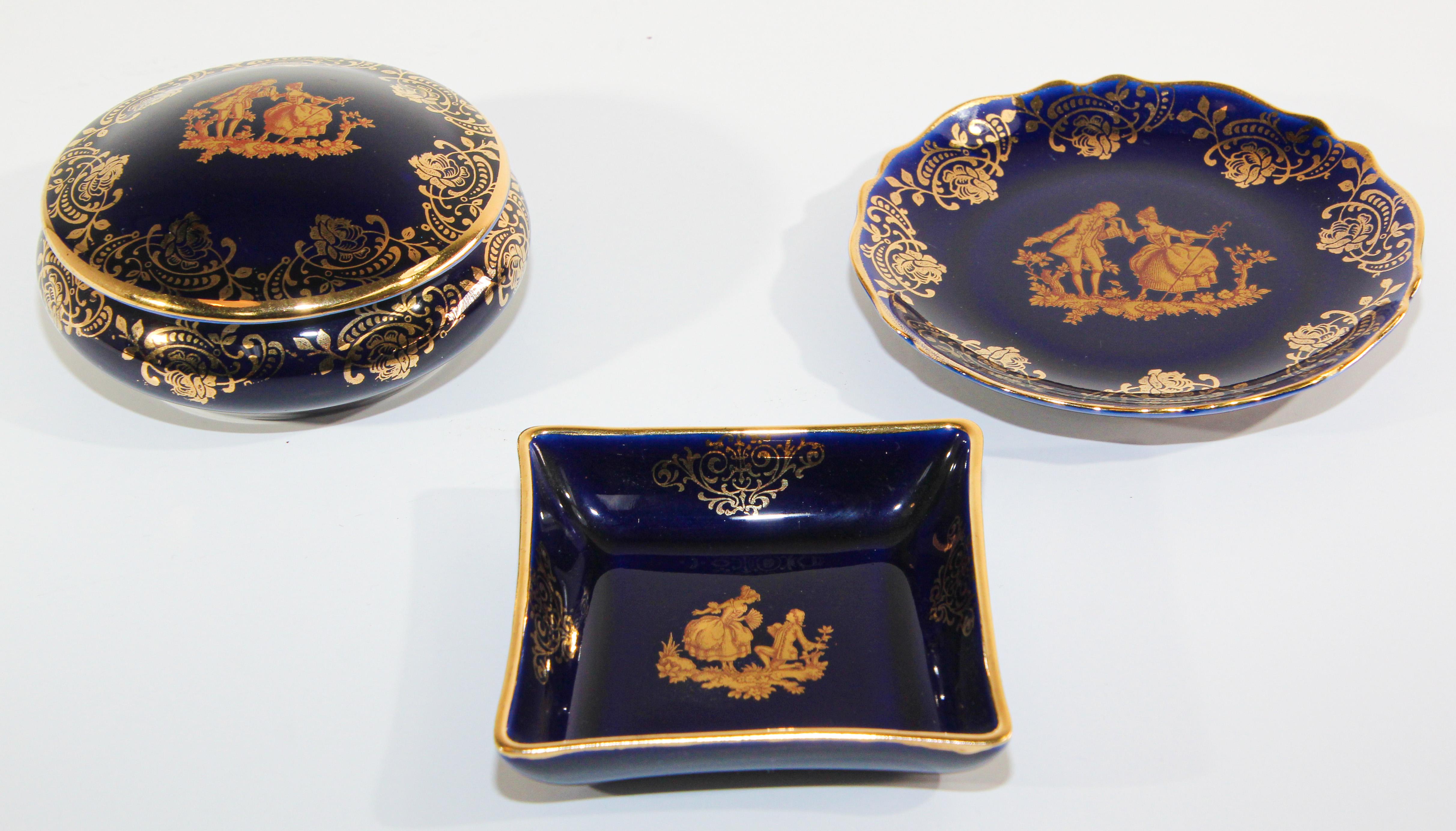 Vintage Cobalt Blue Royal Limoges France 22-Karat Gold Trinket Boxes Set For Sale 7