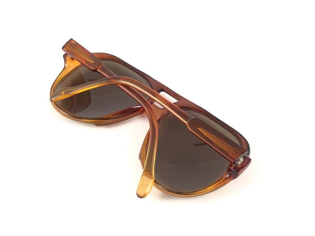 Vintage Cobra Optyl Ombre 3020 Two Tone Amber Oversized Optyl Sunglasses 4