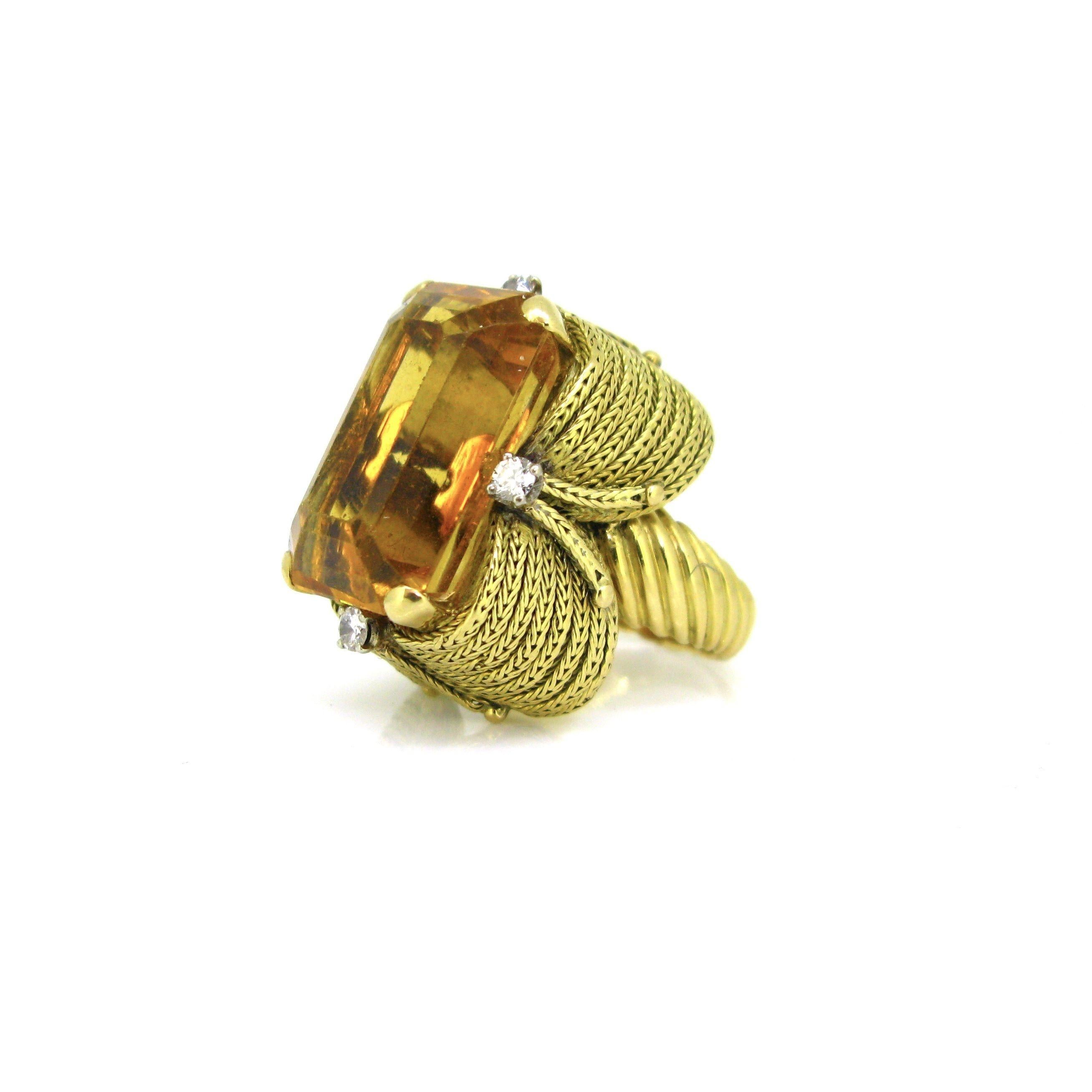 Vintage Cocktail 22ct Citrin Ring, 18kt Gelbgold, um 1950 im Zustand „Gut“ in London, GB