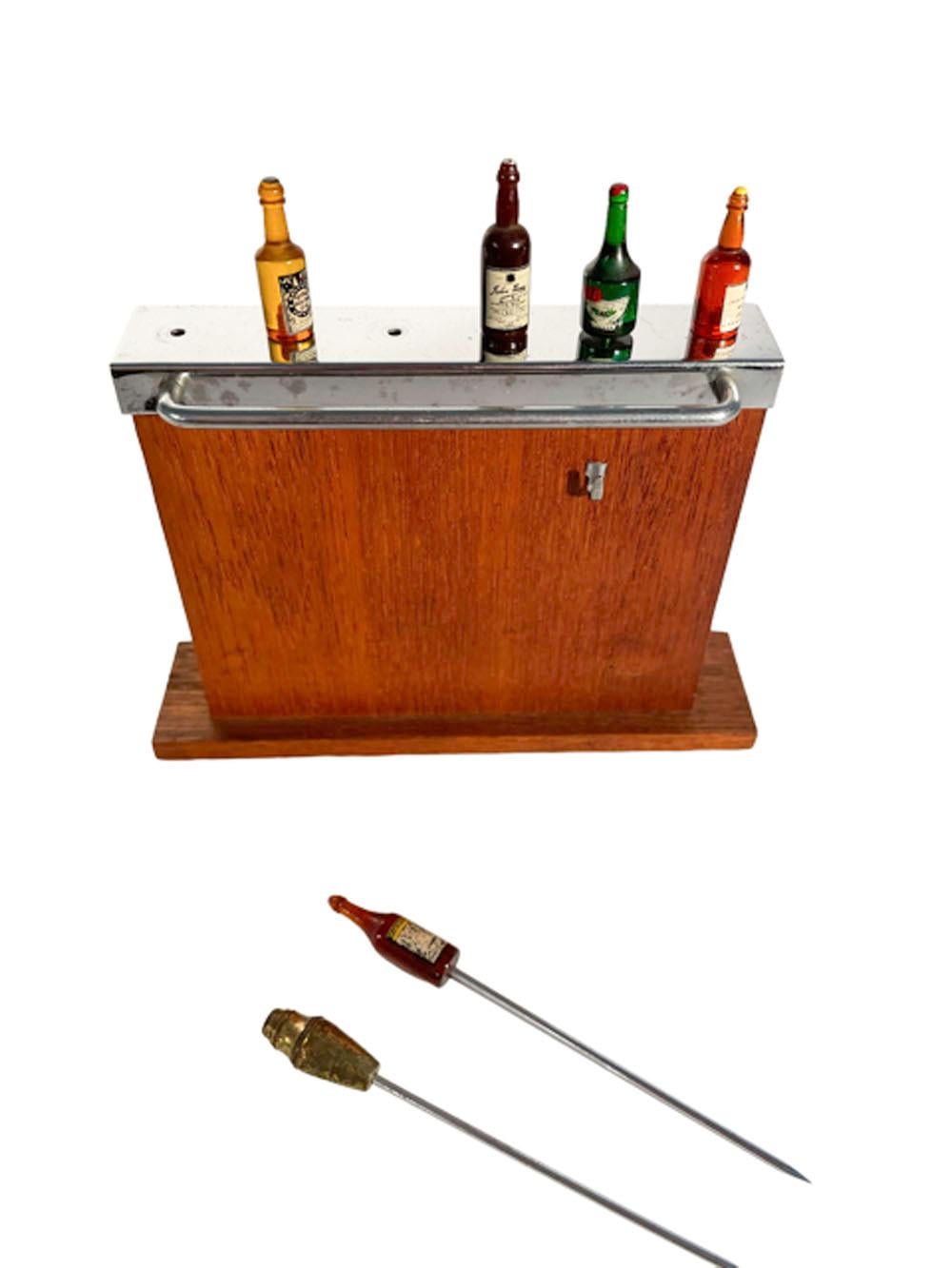 American Vintage Cocktail Bar Pick Set w/ Liquor Bottle and Cocktail Shaker Topped Picks