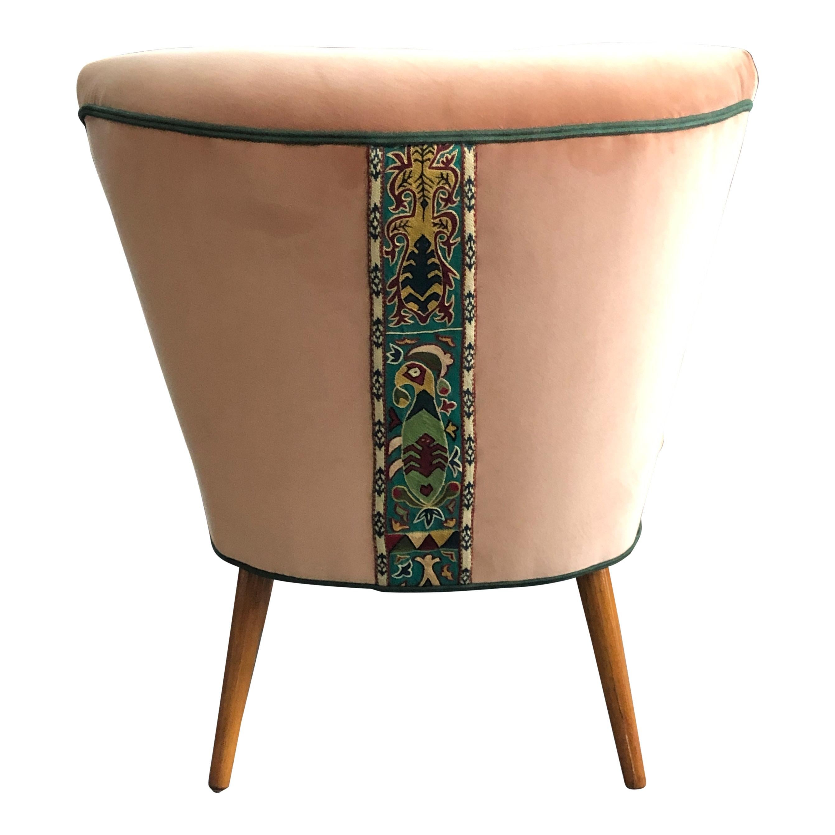 Other Vintage Cocktail Chair with Pink Velvet Fabric Pierre Frey and Uzbek Embroidery For Sale
