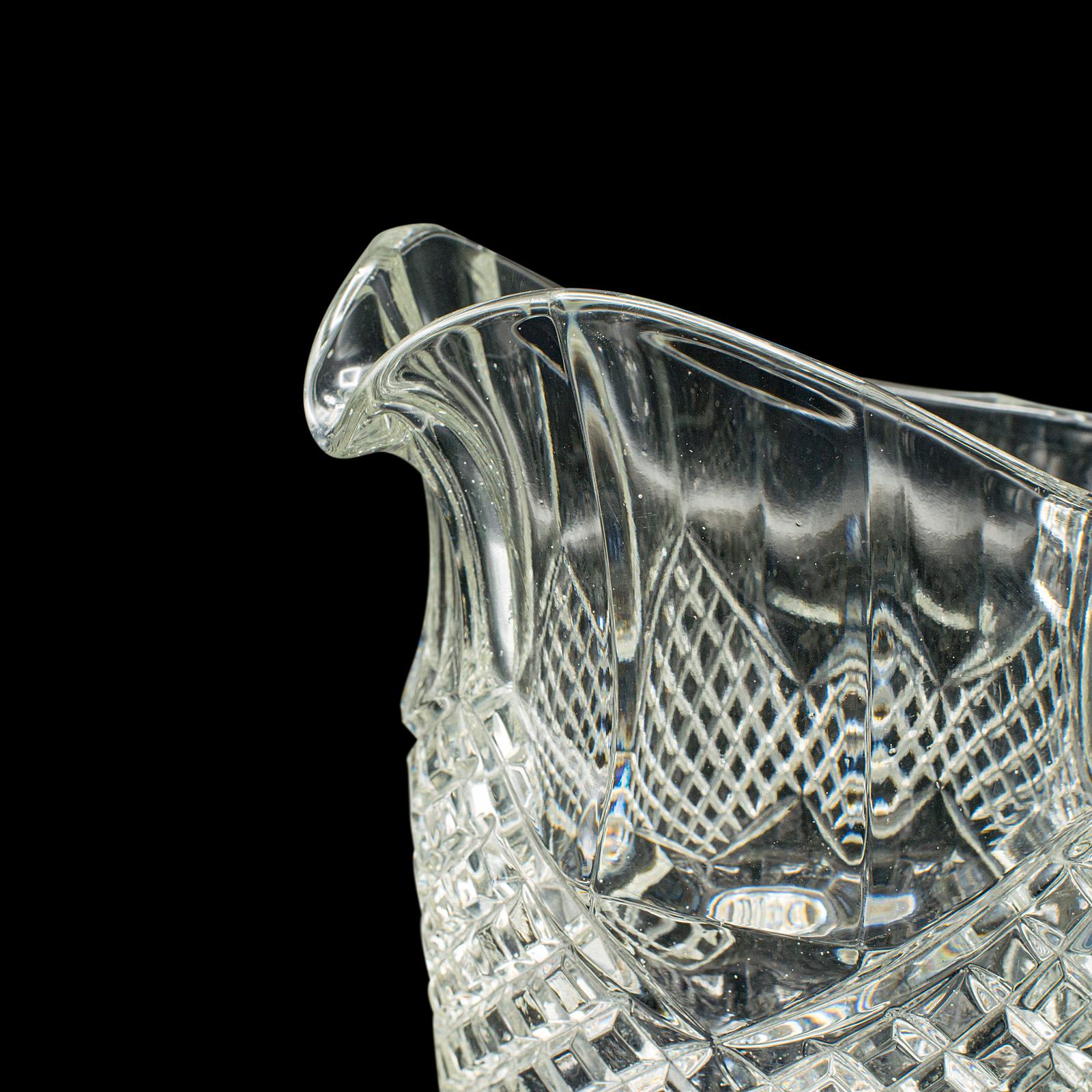 Vintage Cocktail Ausgießer, Englisch, geschliffenes Glas, Punschkrug, Mitte des Jahrhunderts, CIRCA 1960 im Angebot 1