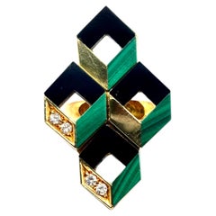 Anello vintage geometrico in oro 18 carati con malachite e onice. Diamanti, Italia, CIRCA 1980