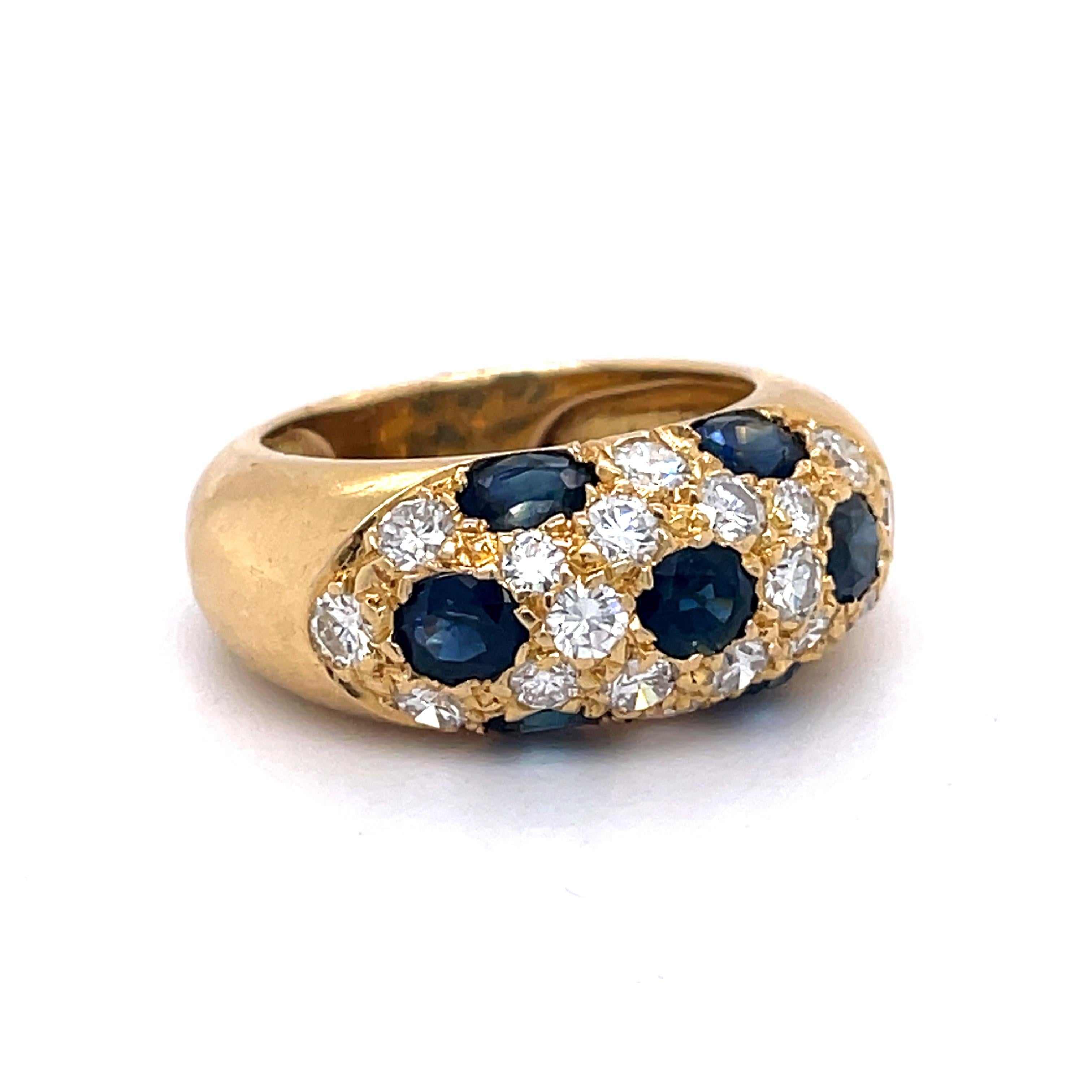 Vintage Cocktail Ring-2.10 Ct Oval Sapphires and 0.99Ct Diamond, 18k Yellow Gold For Sale 2