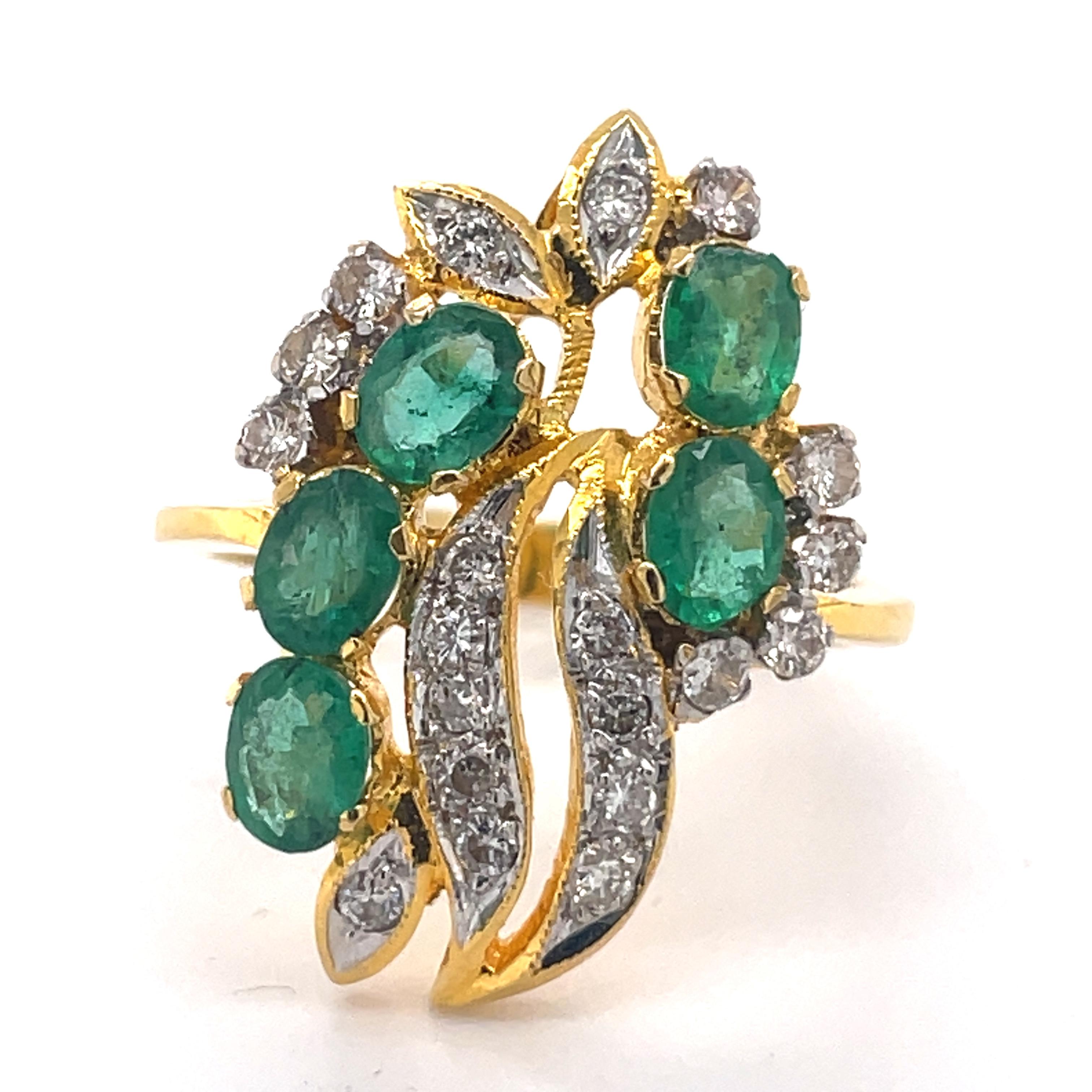 Late Victorian Vintage Cocktail Ring - 22K Yellow gold, 0.50ct Emerald, 0.50ct Diamonds For Sale