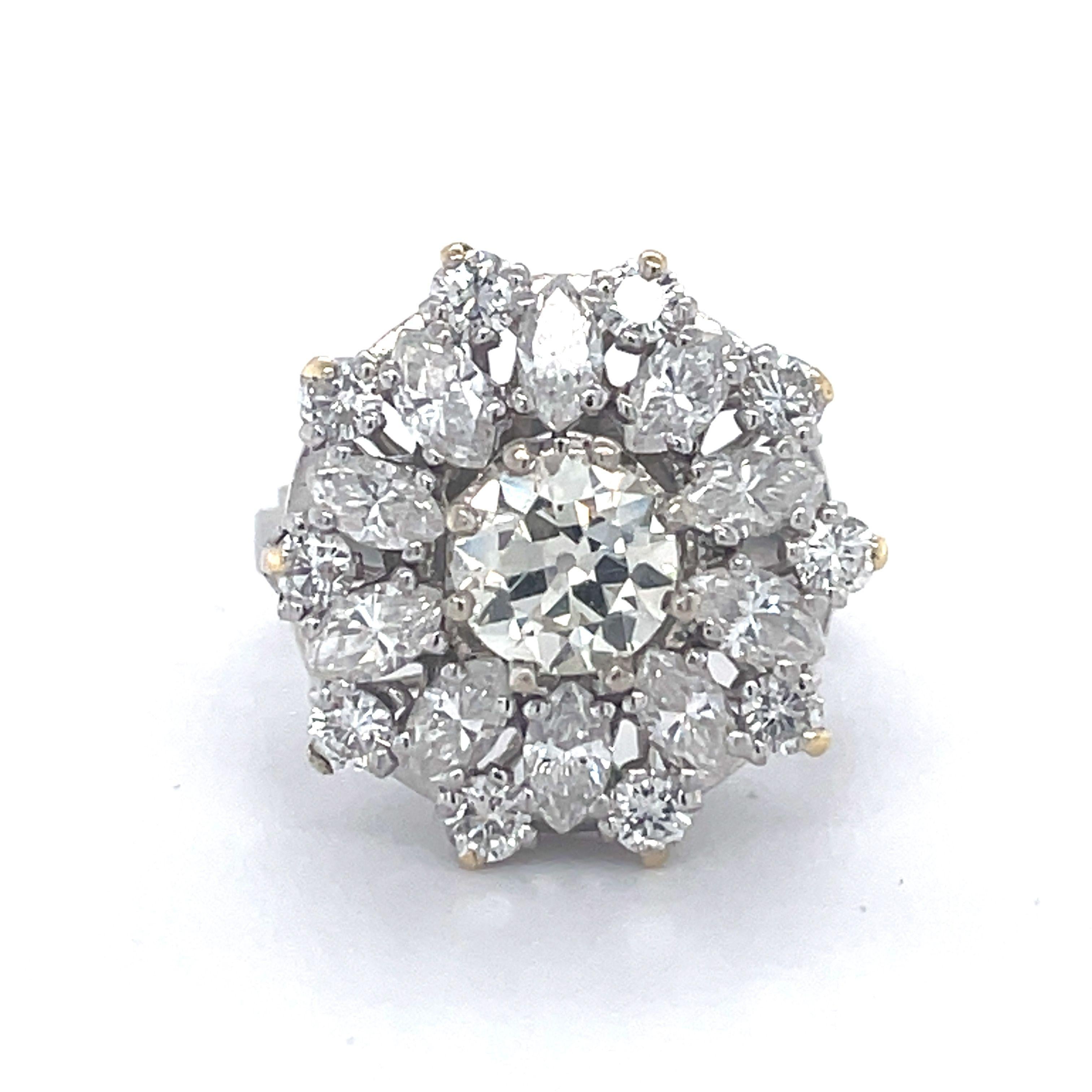 Vintage Cocktail Ring, 2.7CT Natural Diamonds, Platinum Ring, IGI certifaied For Sale 4