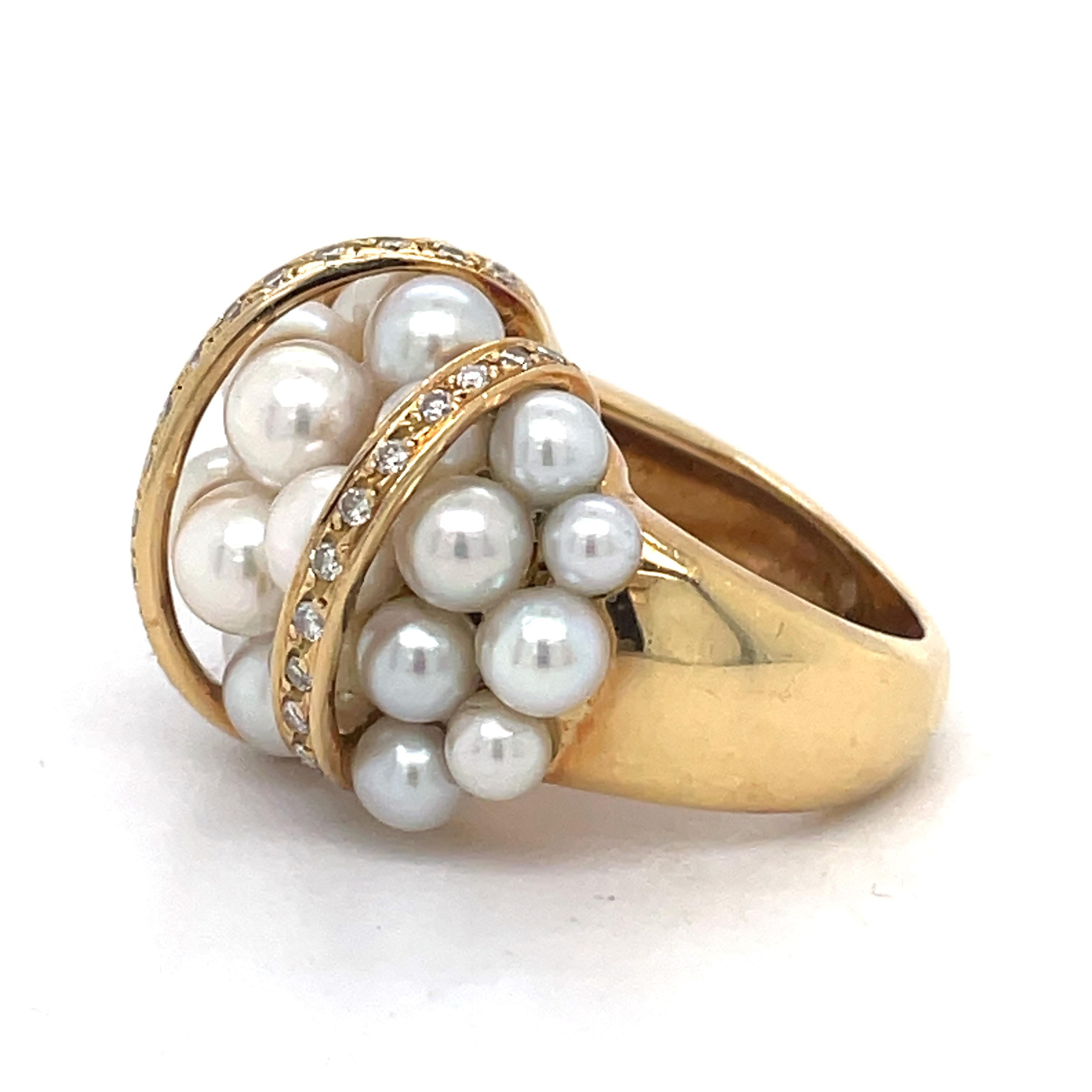 Round Cut Vintage Cocktail ring - Pearls and 0.5 CT Diamonds Dome Ring, 18K yellow gold  For Sale