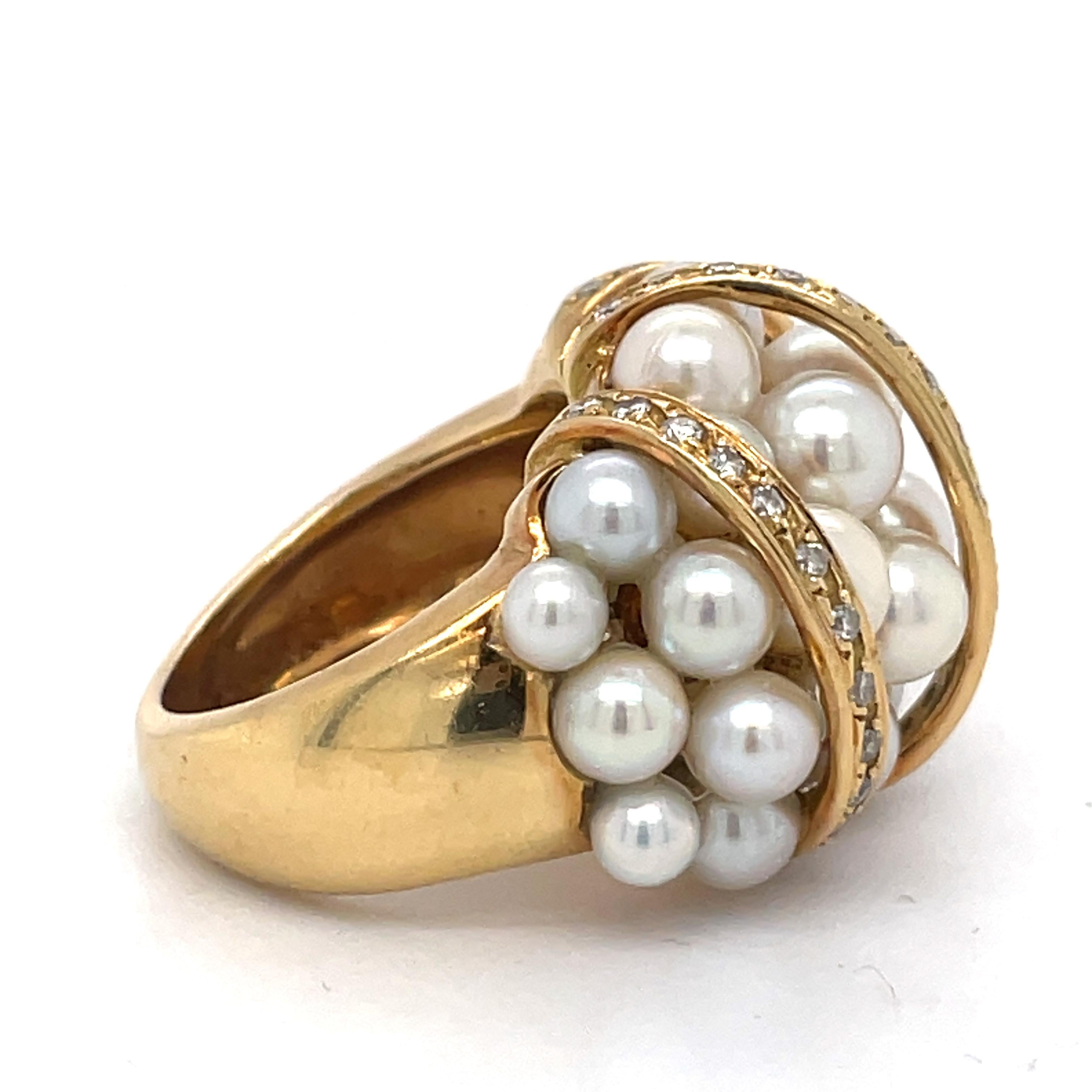 Vintage Cocktail ring - Pearls and 0.5 CT Diamonds Dome Ring, 18K yellow gold For Sale 1
