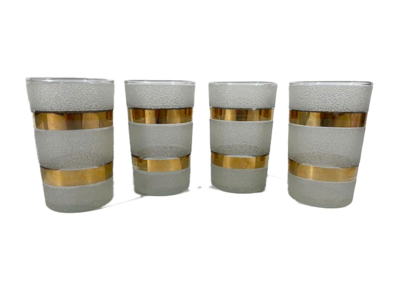 Art déco Ensemble de shaker à cocktail vintage avec bandes dorées et surface givrée texturée en vente