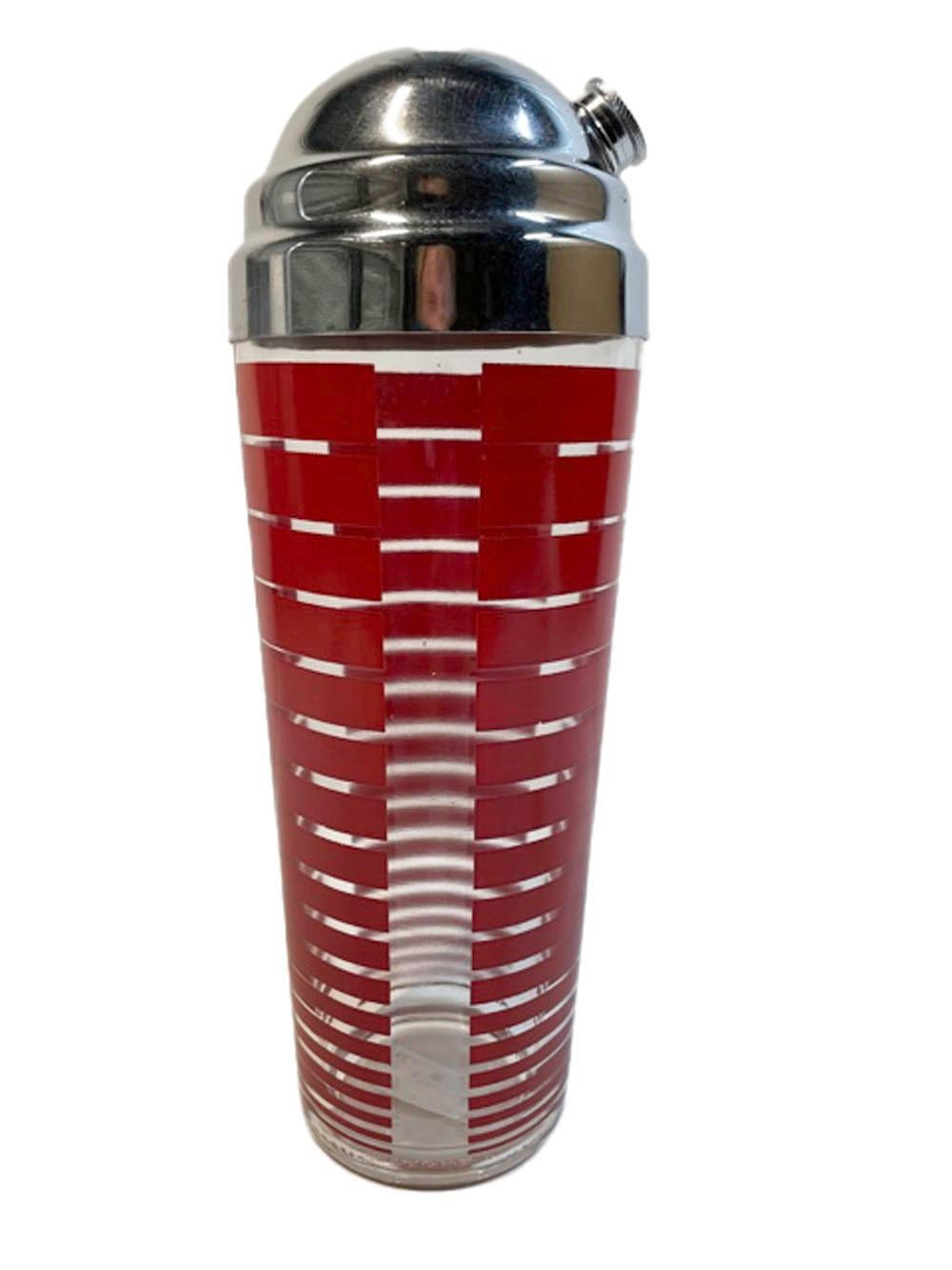 Mid-Century Modern Vintage Cocktail Shaker with Graduated Red Bar Decoration For Sale