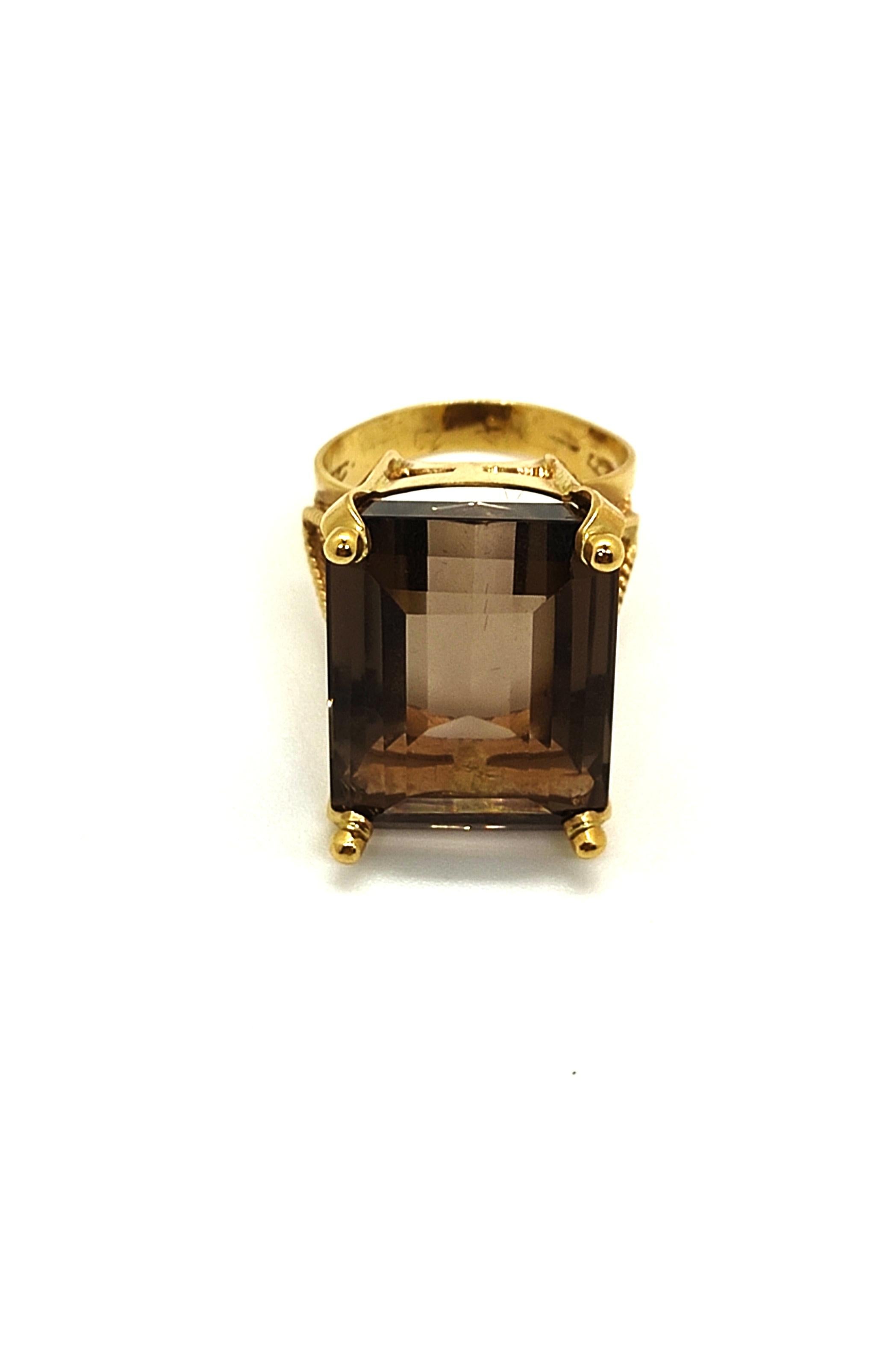 Topas-Ring aus 14 Karat Gelbgold im Zustand „Hervorragend“ in Geneva, CH