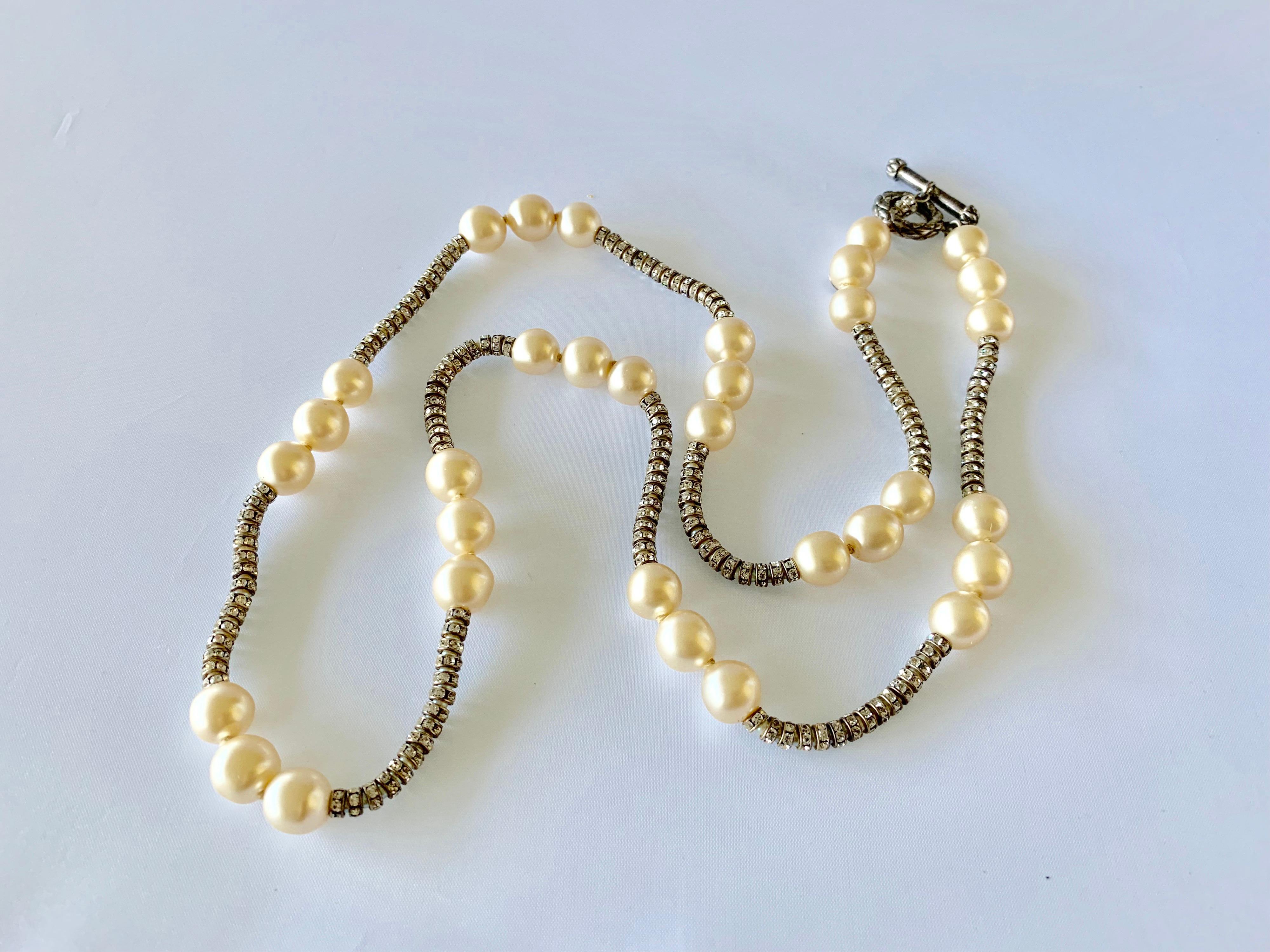 Vintage Coco Chanel Fall/Winter 1993 Diamanté and Pearl Necklace 5