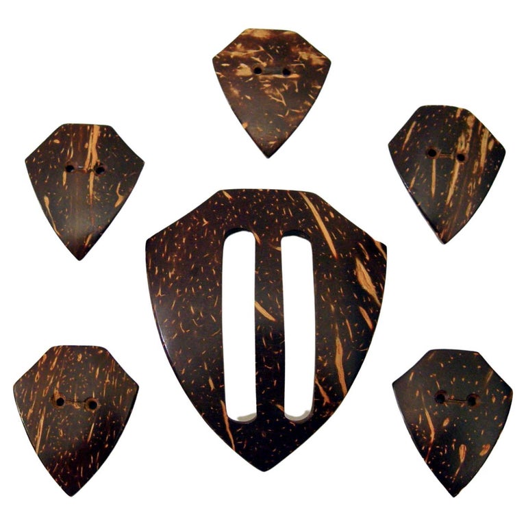 1.4cm Hand Carved Coconut Shell Clothing Button (Set of 10) 26