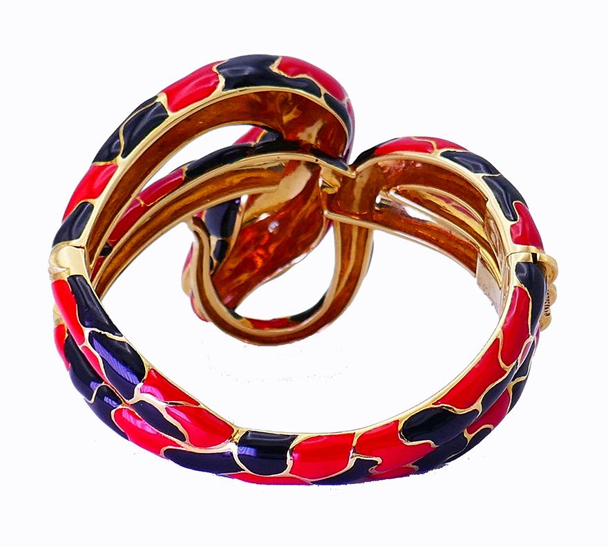 Vintage Codognato Enamel 18k Gold Snake Bangle Bracelet For Sale 1