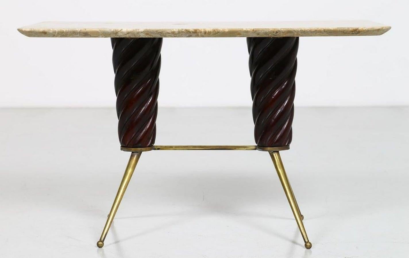 Vintage Coffee Table in Marble, Leather and Brass, Italian Manufacture, 1960s In Good Condition In Roma, IT