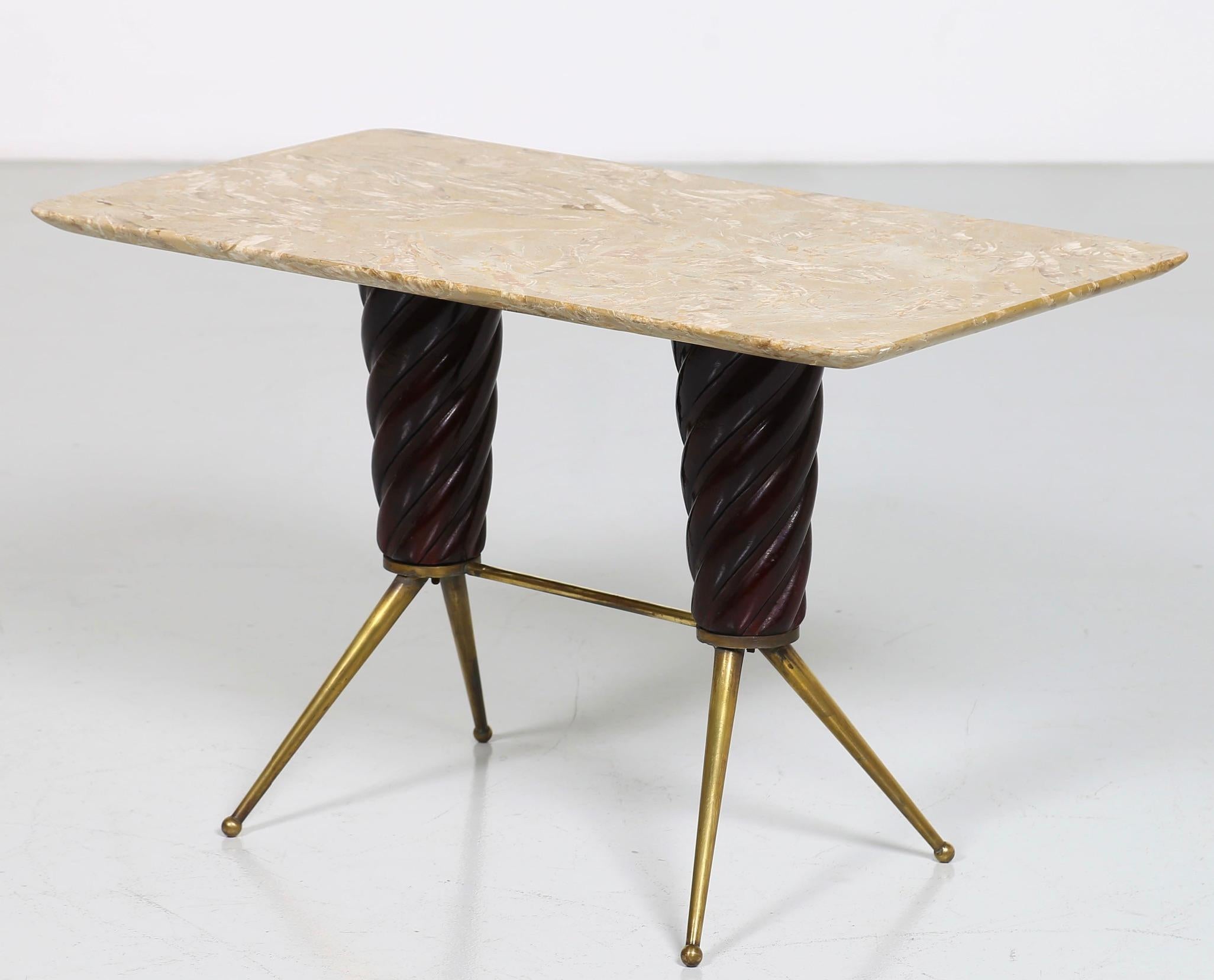 Vintage Coffee Table in Marble, Leather and Brass, Italian Manufacture, 1960s 3