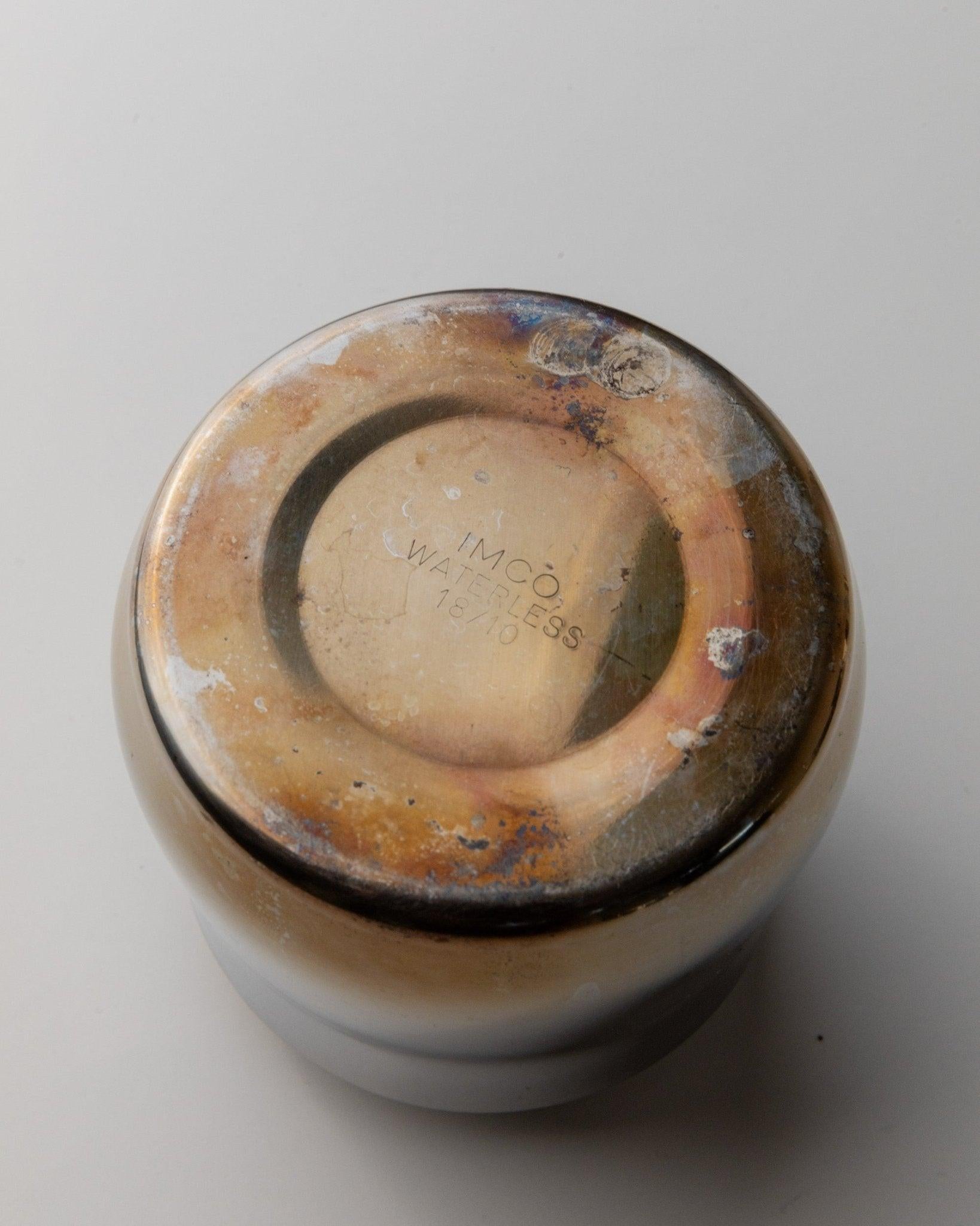 Vintage By IMCO Kaffeeset - 2 Tassen, Untertassen, 1 Mokkakanne, goldene Details, 1980er im Angebot 2