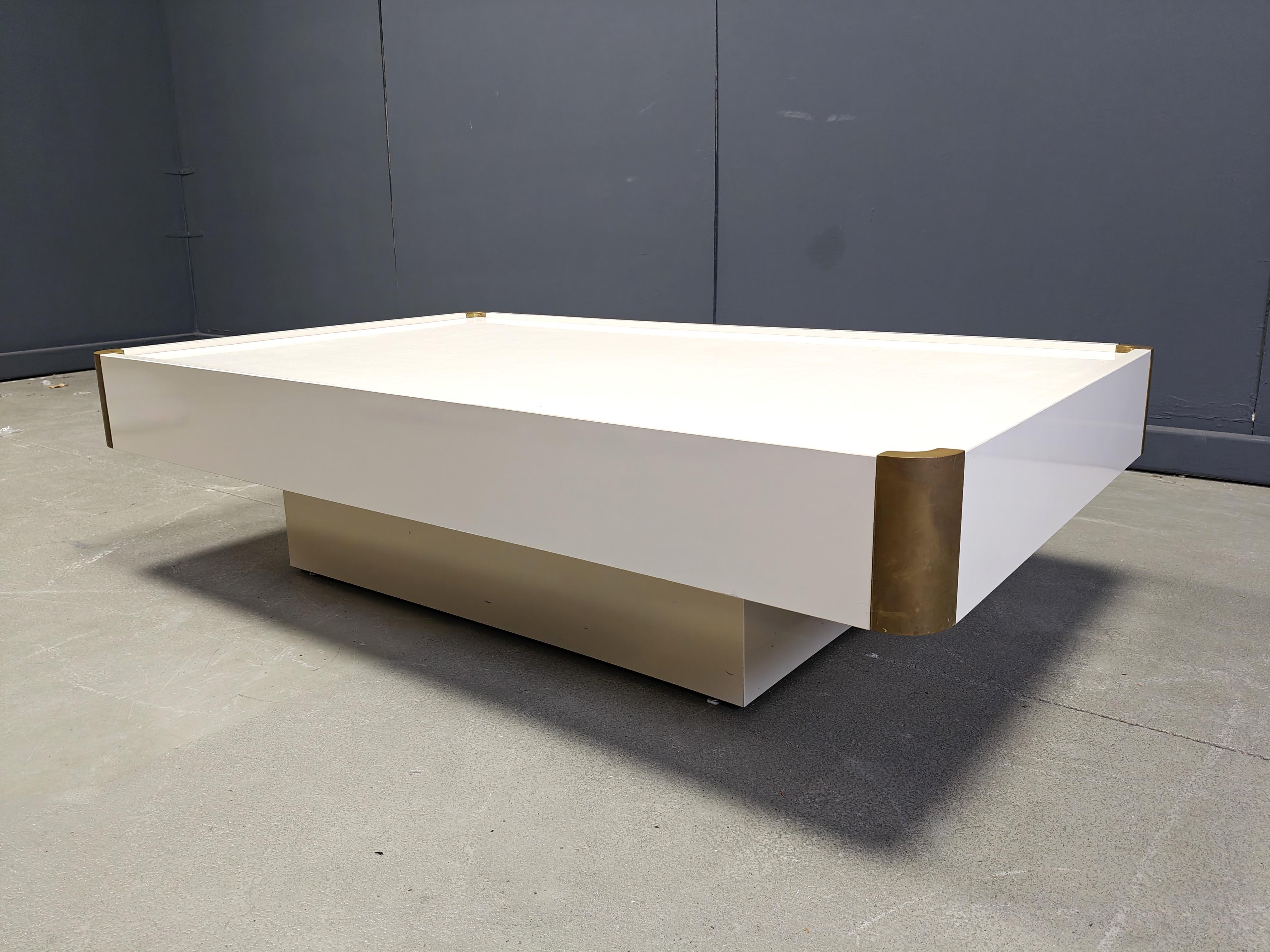 Vintage coffee table attributed to Willy Rizzo, 1970s For Sale 1