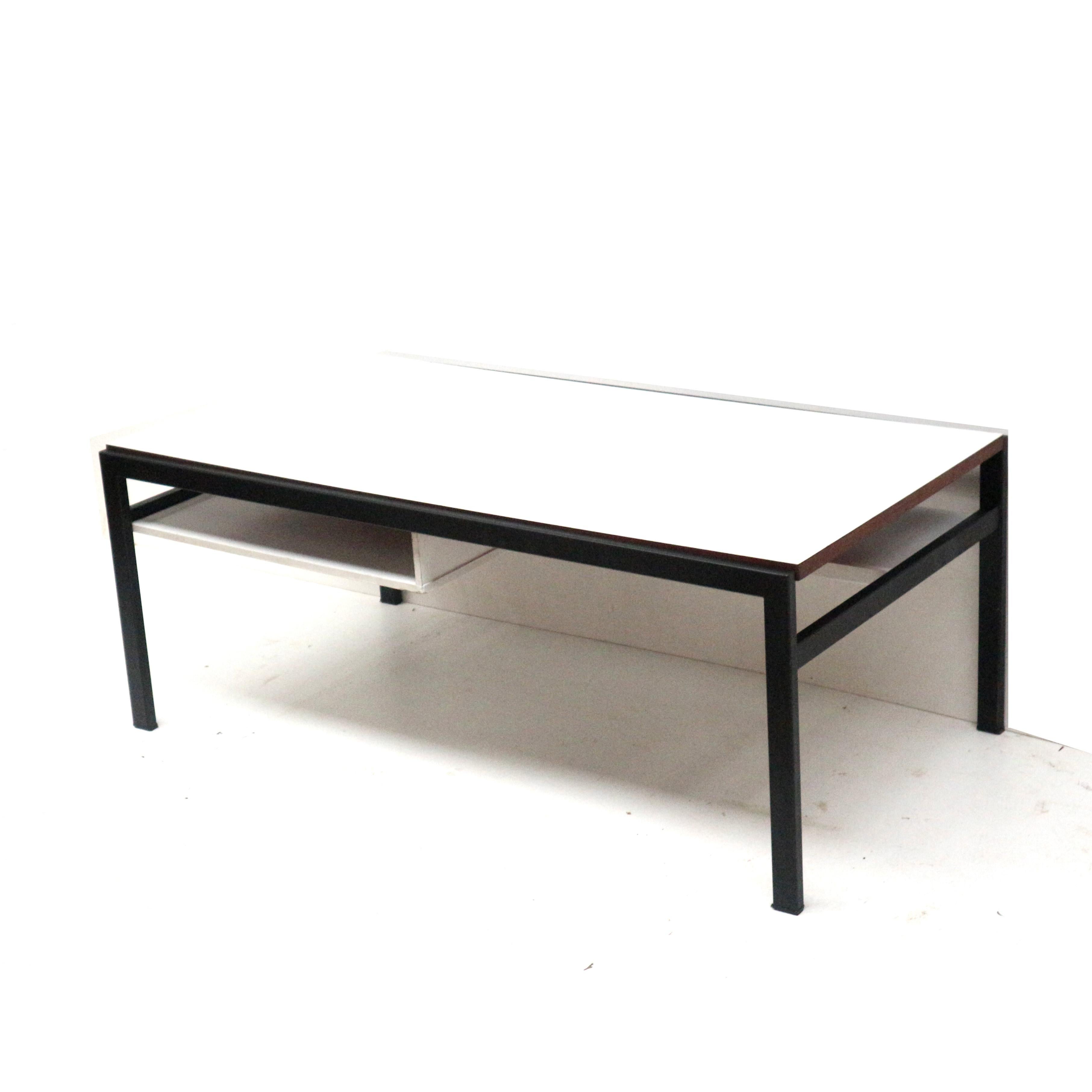 Table basse vintage Cees Braakman pour Pastoe série japonaise Modèle TU04 en vente 1