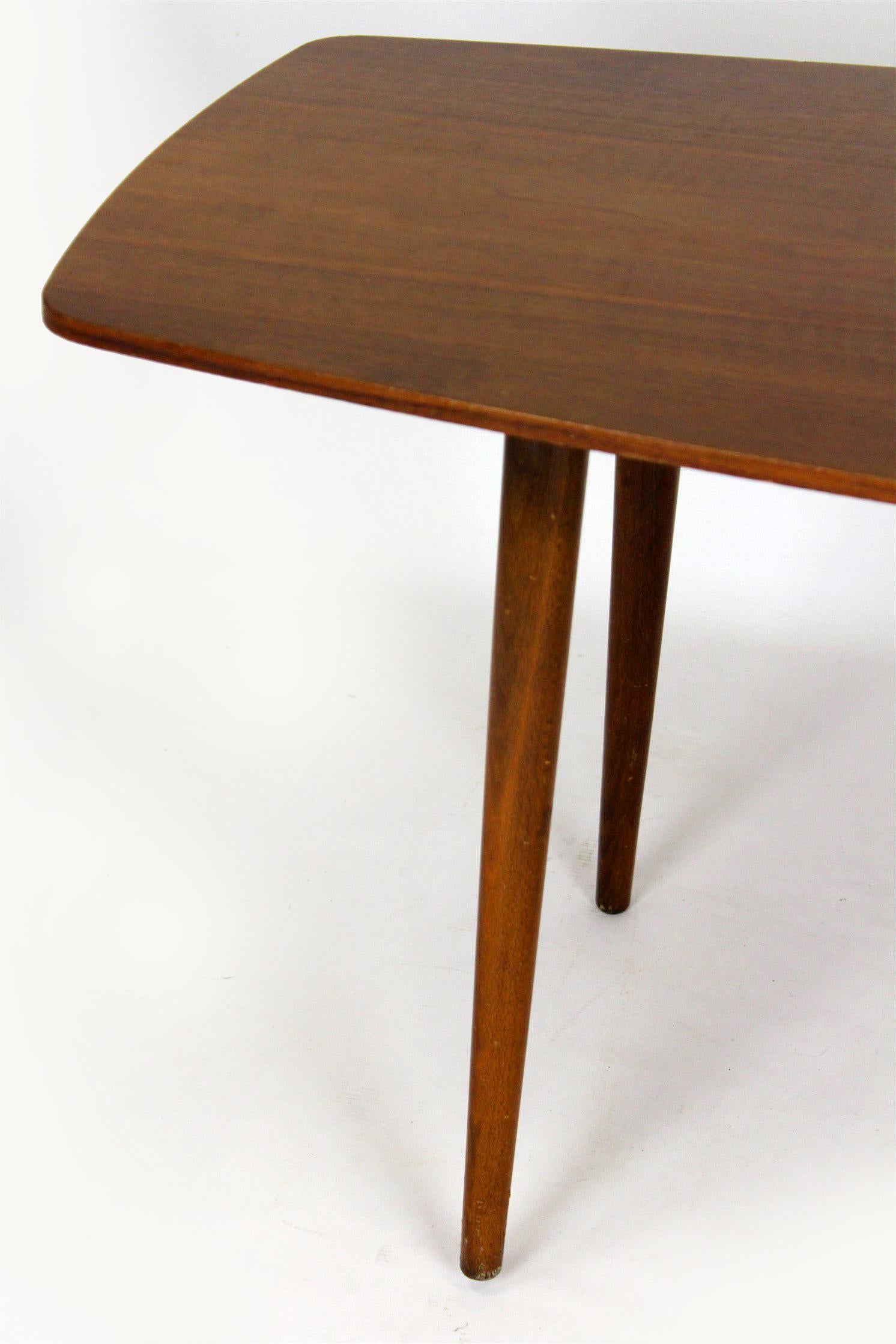 Couchtisch im Vintage-Stil von Jitona, Tschechoslowakei, 1960 (Moderne der Mitte des Jahrhunderts) im Angebot