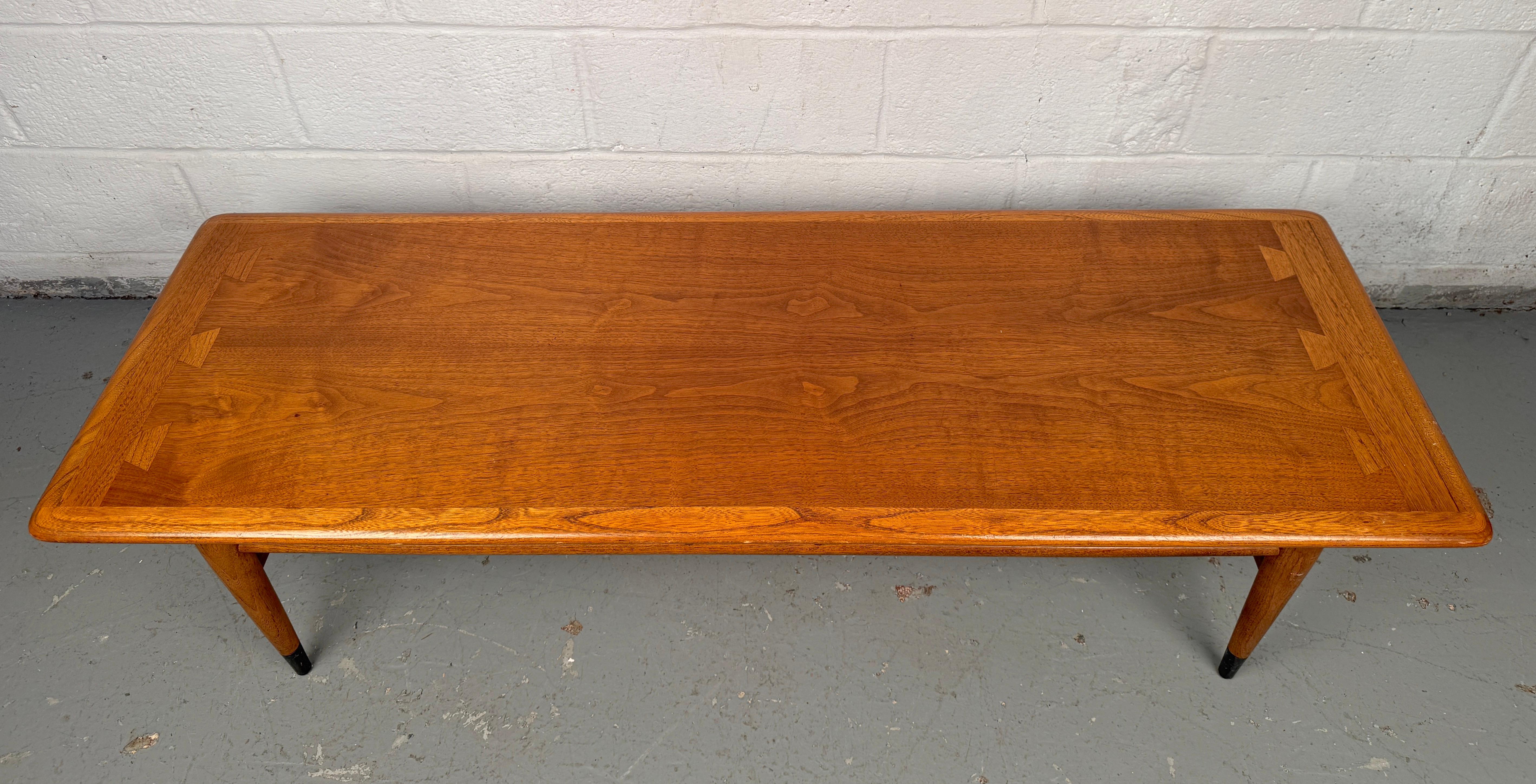 Mesa baja Vintage de Lane Acclaim en Bueno estado para la venta en Brooklyn, NY