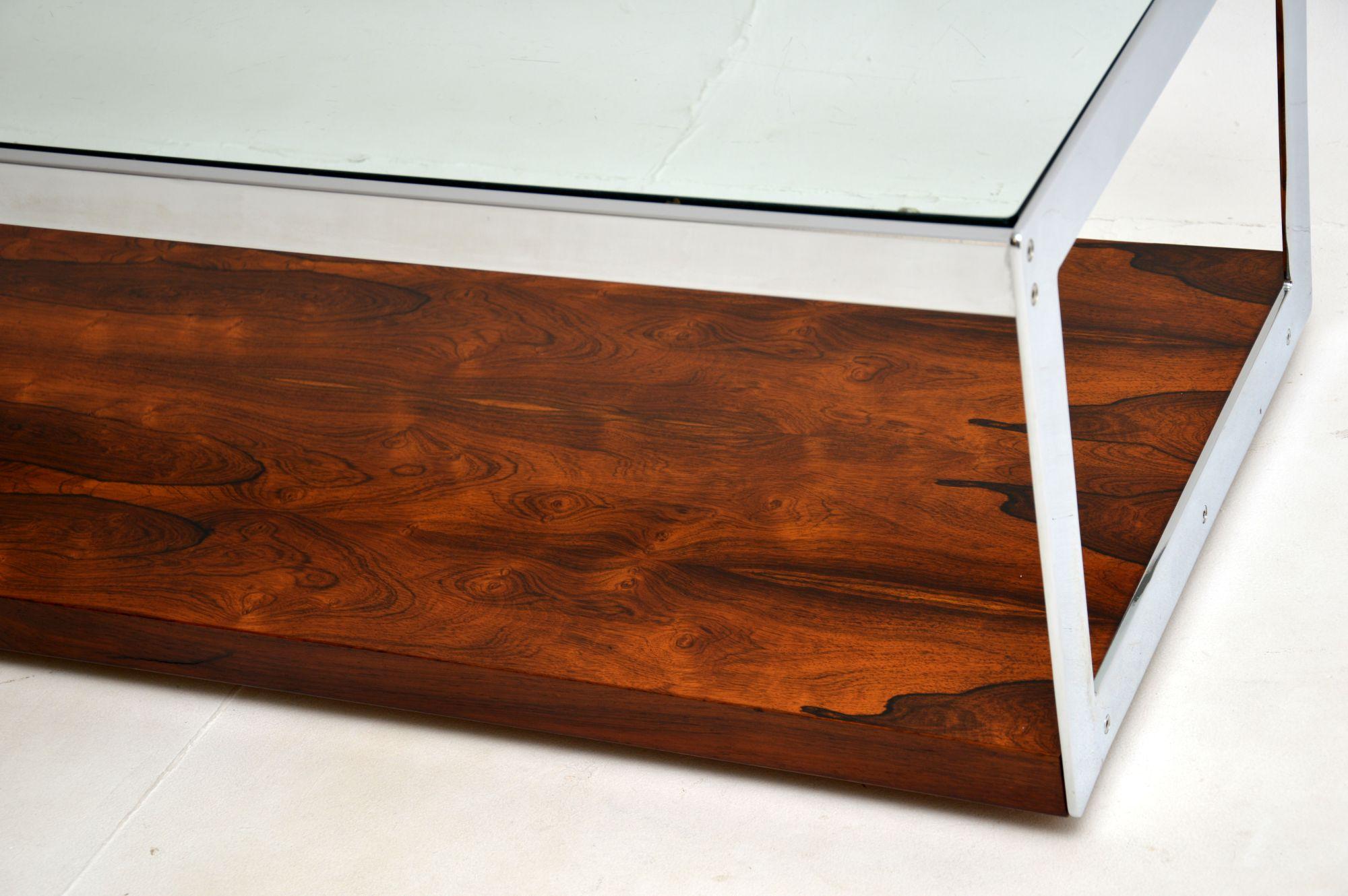 Vintage Coffee Table by Merrow Associates For Sale 1