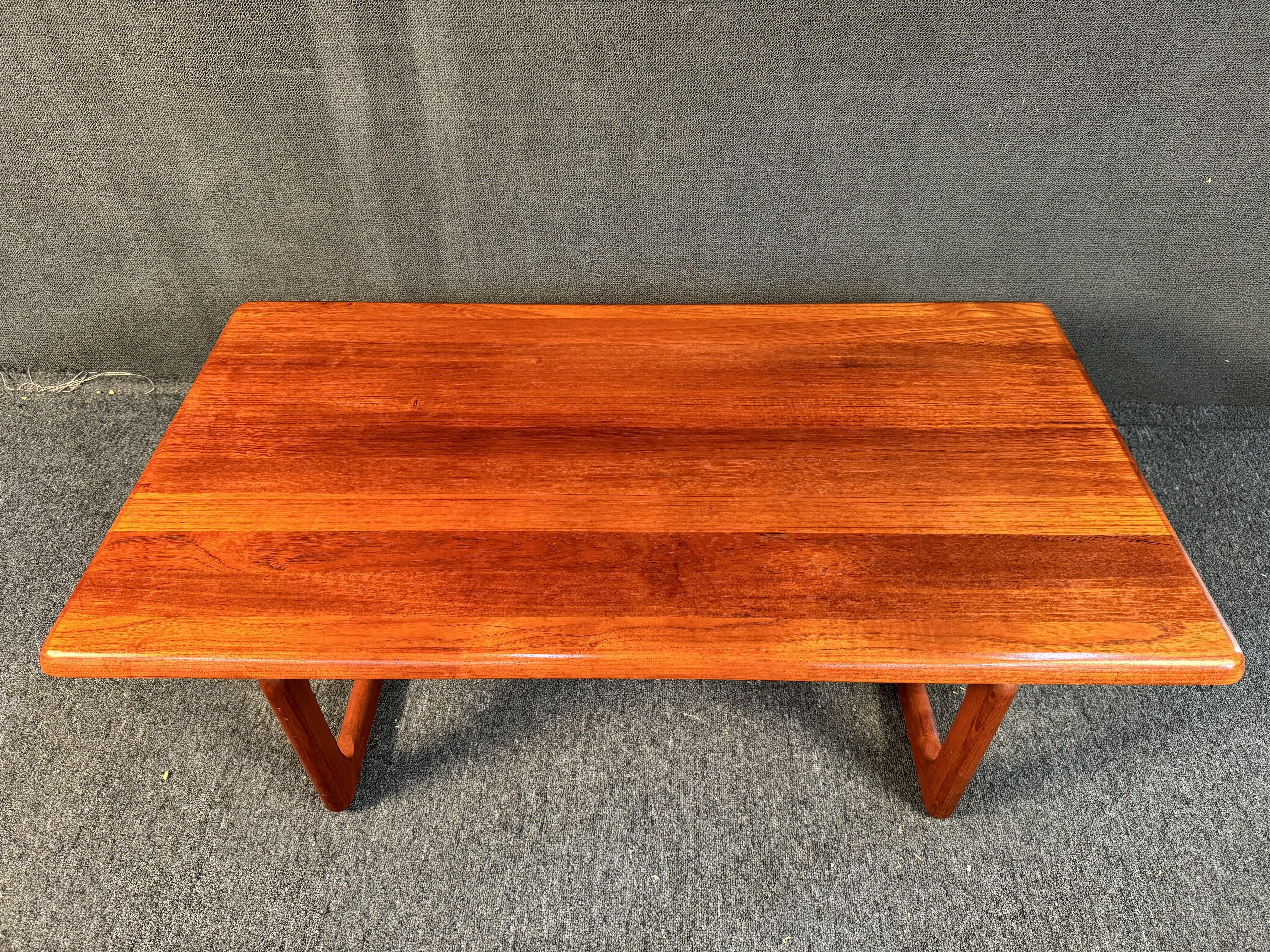 Mid-Century Modern Vintage Coffee Table by Tarm Stole for Møbelfabrik