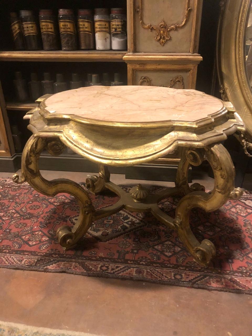 Vintage Coffee Table, Console in Gilded Wood, Pink Marble Top, Early 1900s Italy 6
